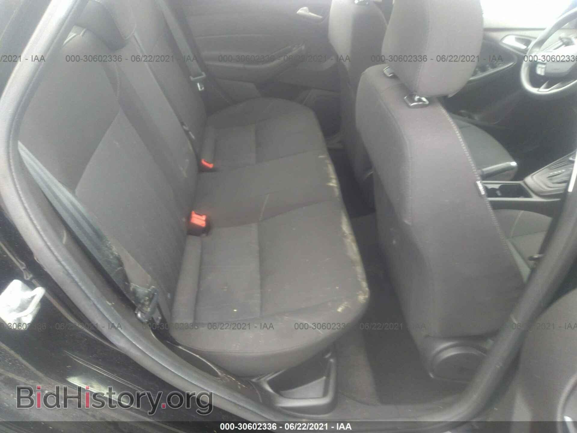2017 FORD FOCUS - VIN: 1FADP3F21HL276310 - Фото 8