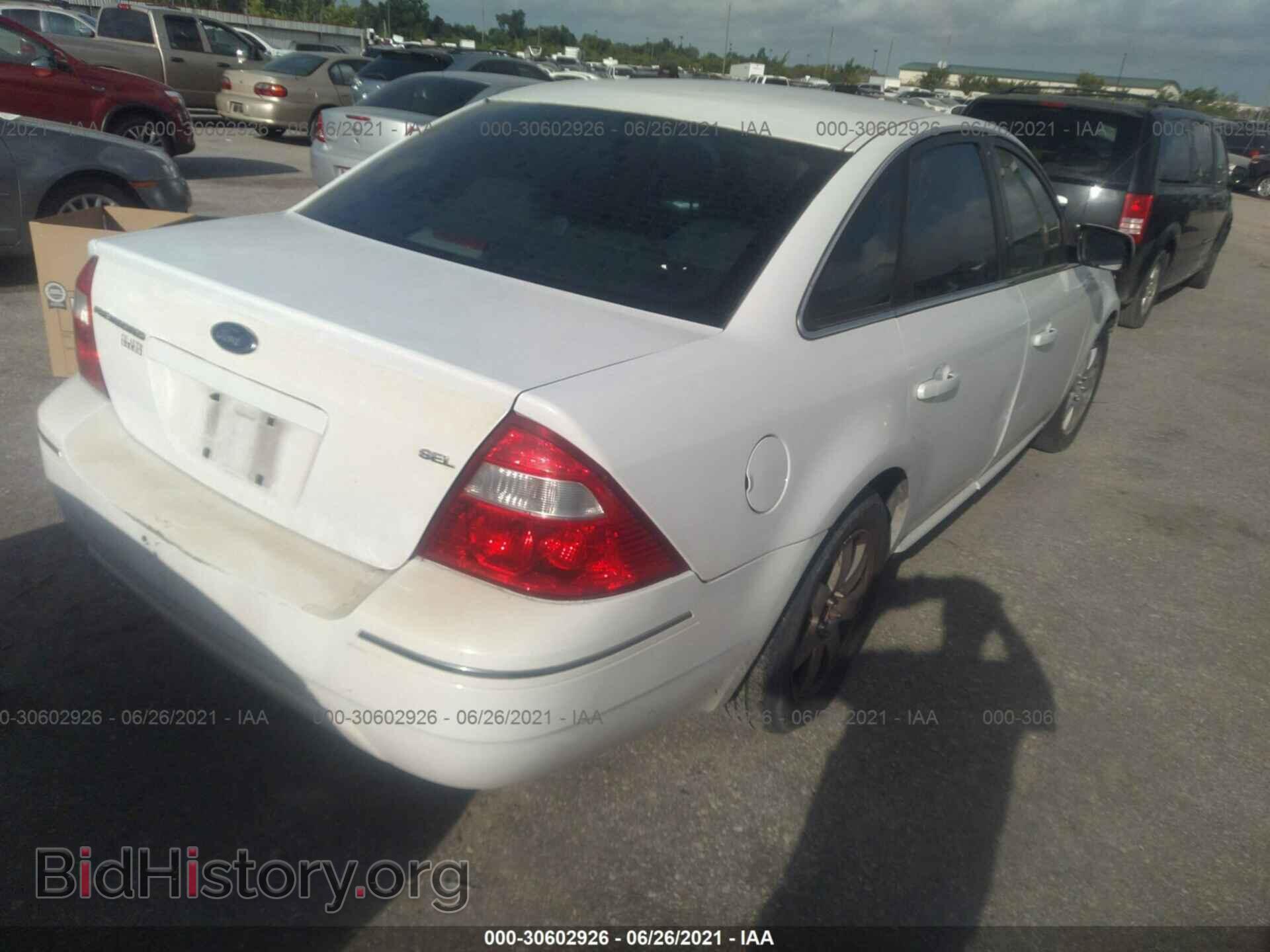 2006 FORD FIVE HUNDRED - VIN: 1FAFP24196G187376 - Photo 4