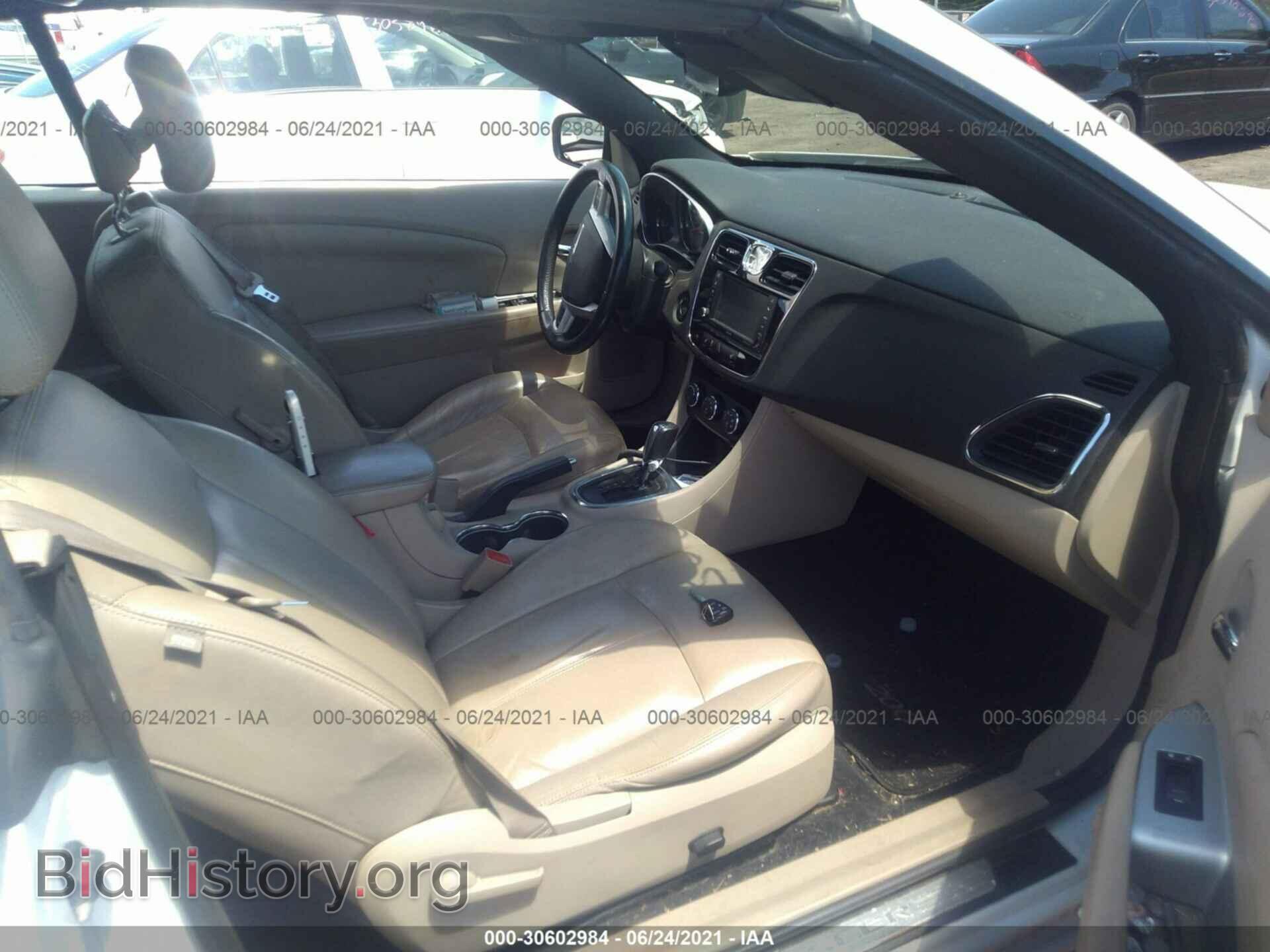 2012 CHRYSLER 200 - VIN: 1C3BCBFG2CN158836 - Фото 5