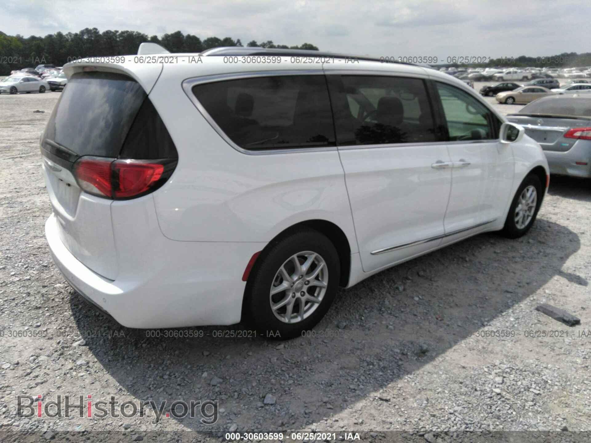 2020 CHRYSLER PACIFICA - VIN: 2C4RC1BGXLR130358 - Фото 4