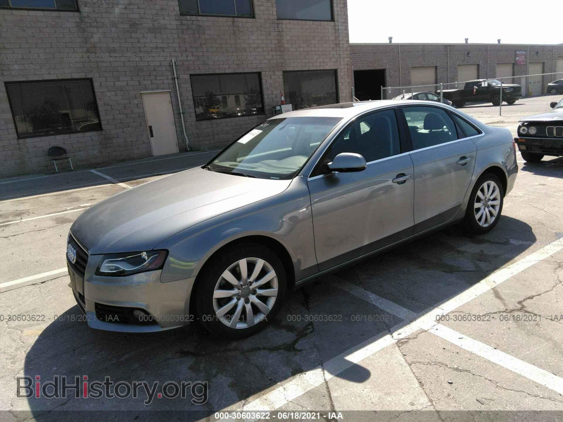 2011 AUDI A4 - VIN: WAUEFAFL8BN016770 - Фото 2
