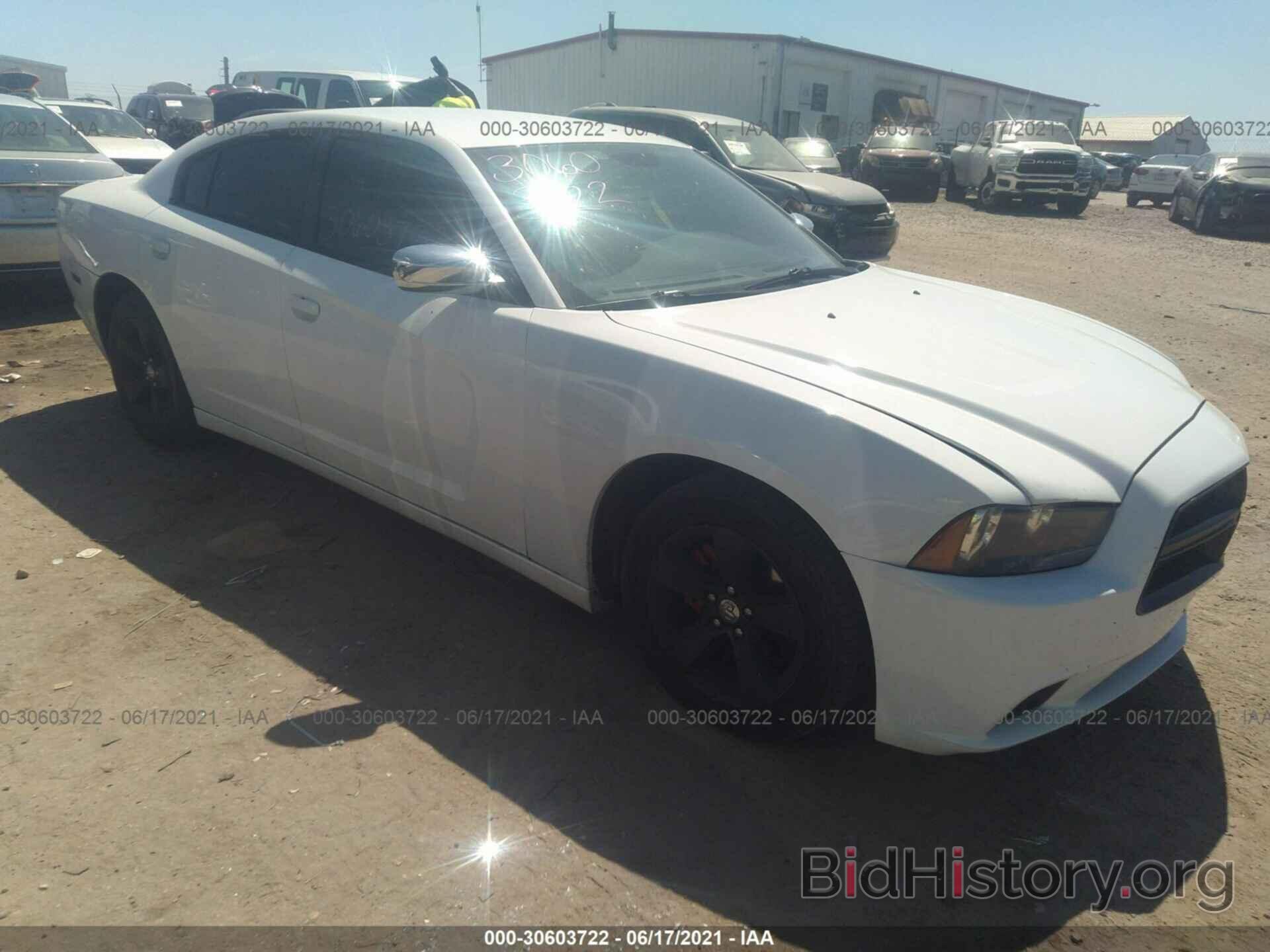 Photo 2C3CDXBG7EH173879 - DODGE CHARGER 2014