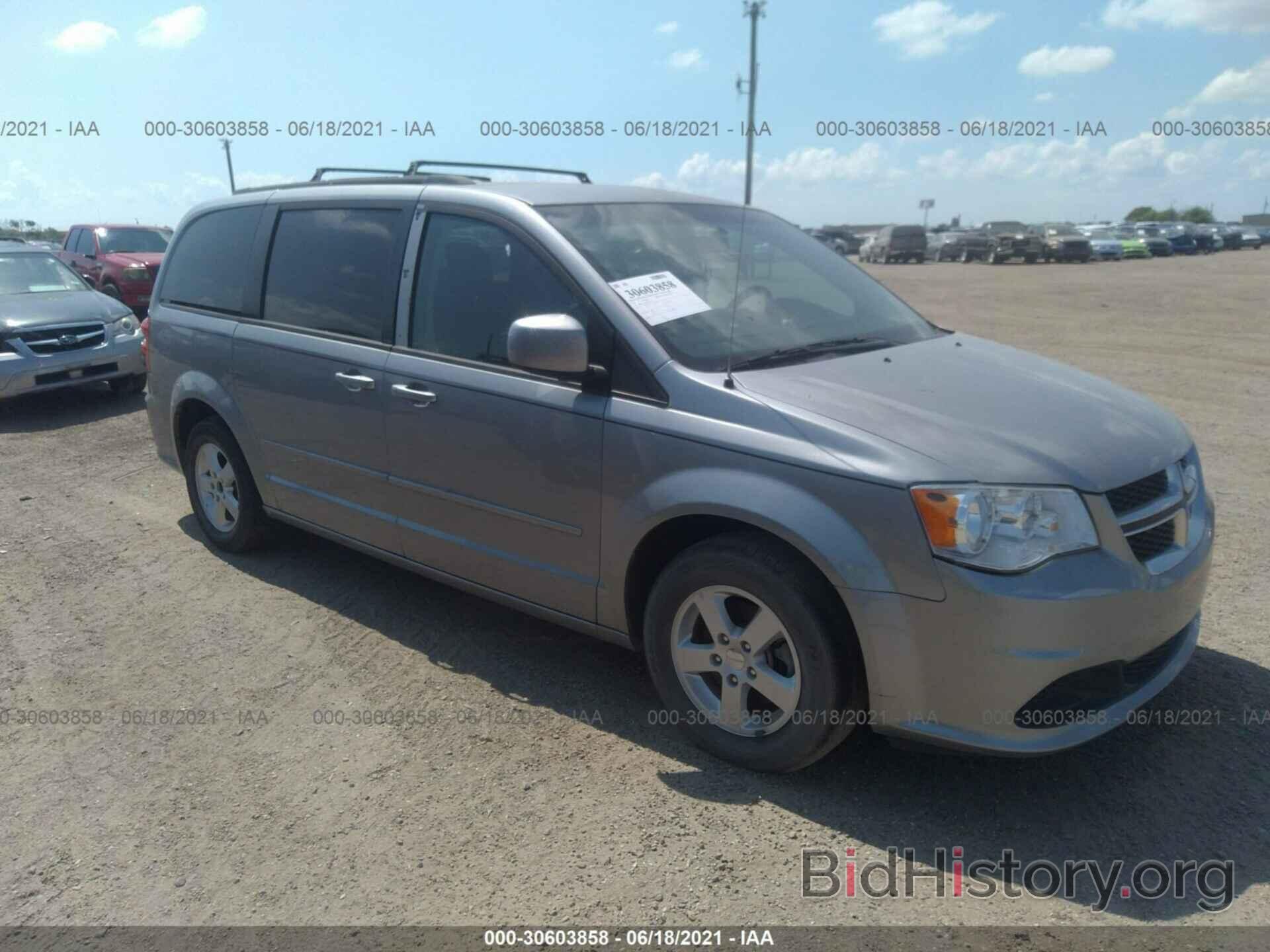 Photo 2C4RDGCG3DR551452 - DODGE GRAND CARAVAN 2013