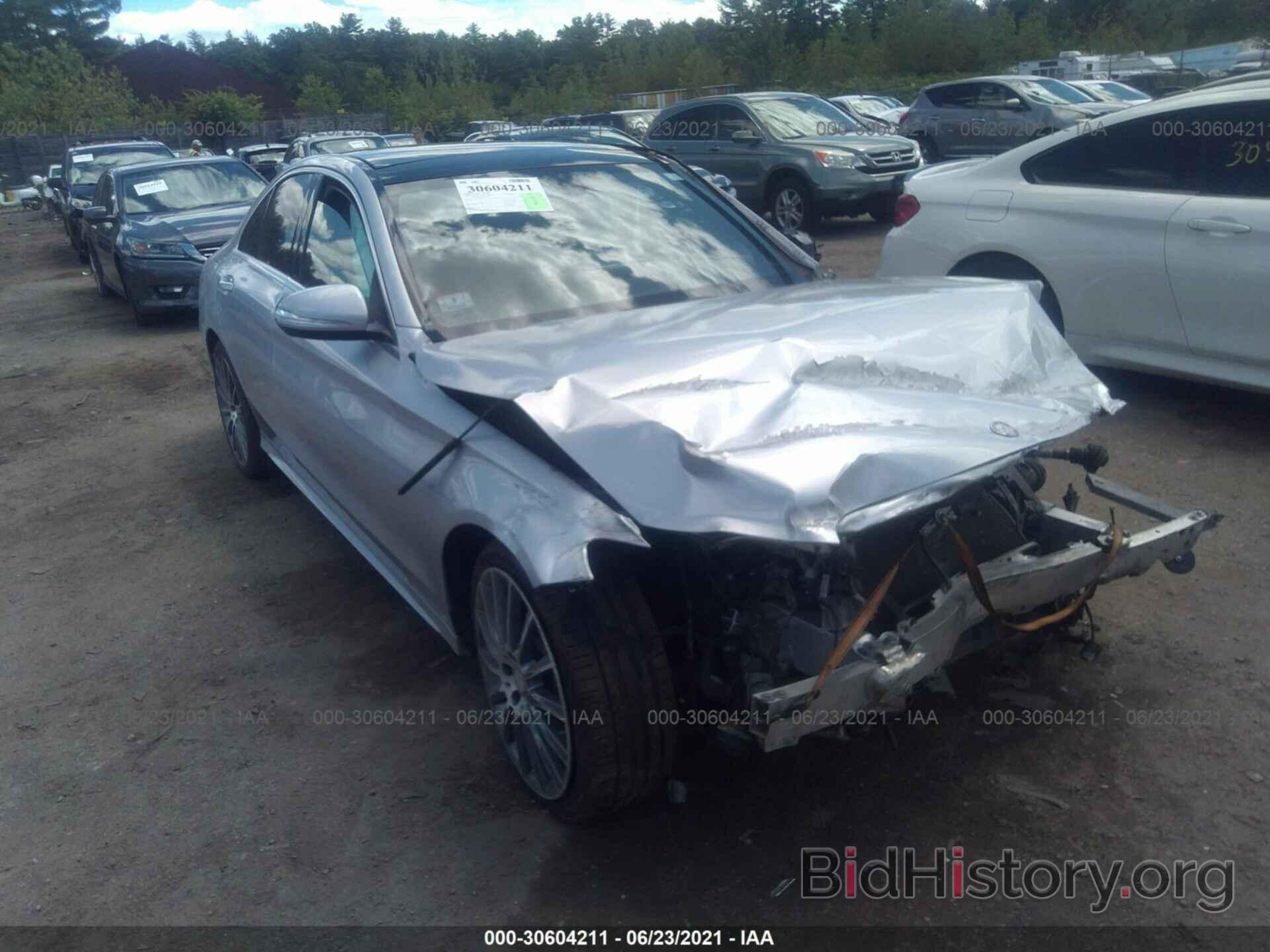 Photo 55SWF4KB7FU000956 - MERCEDES-BENZ C-CLASS 2015