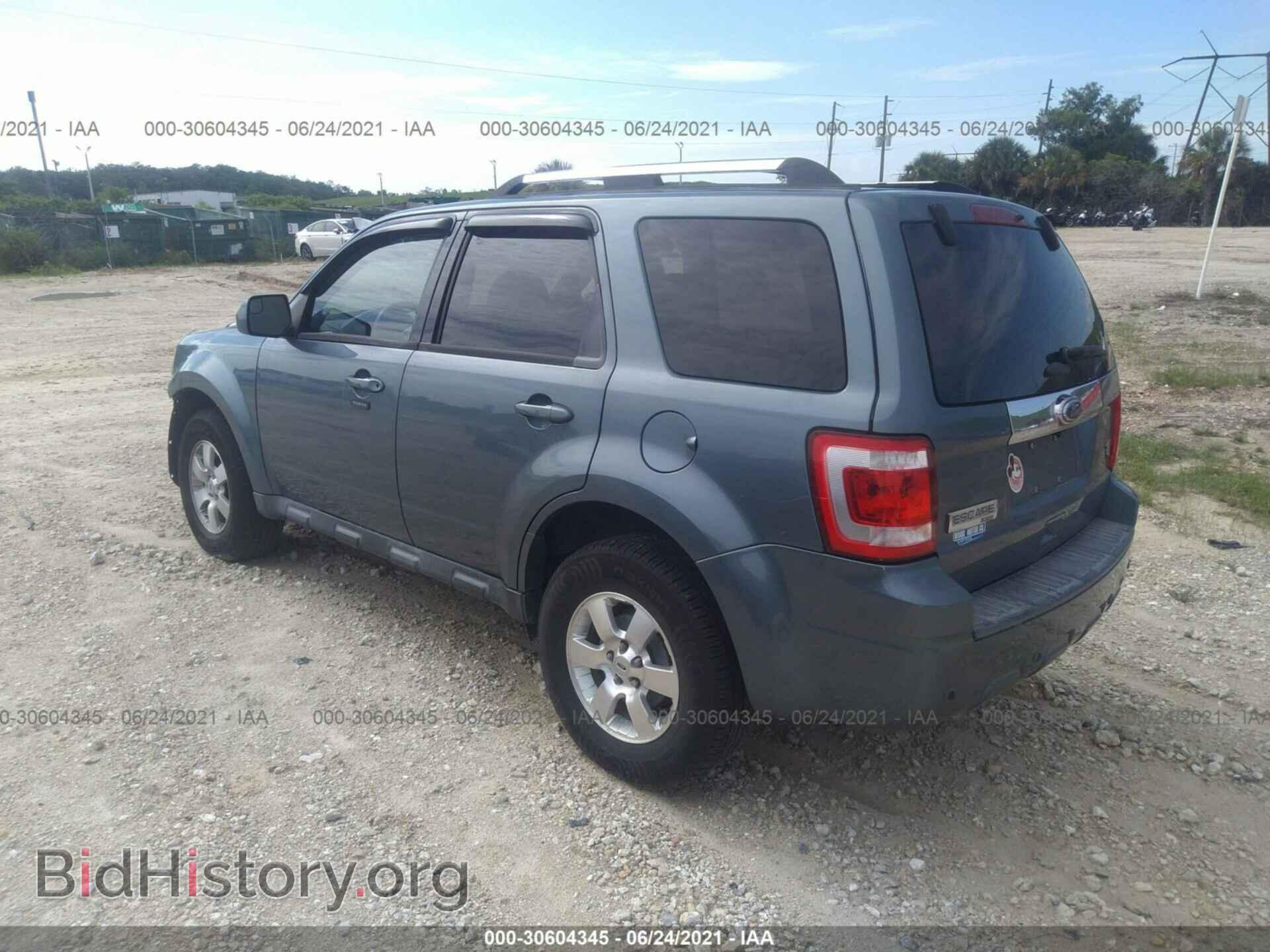 2011 FORD ESCAPE - VIN: 1FMCU0E76BKB90591 - Фото 3