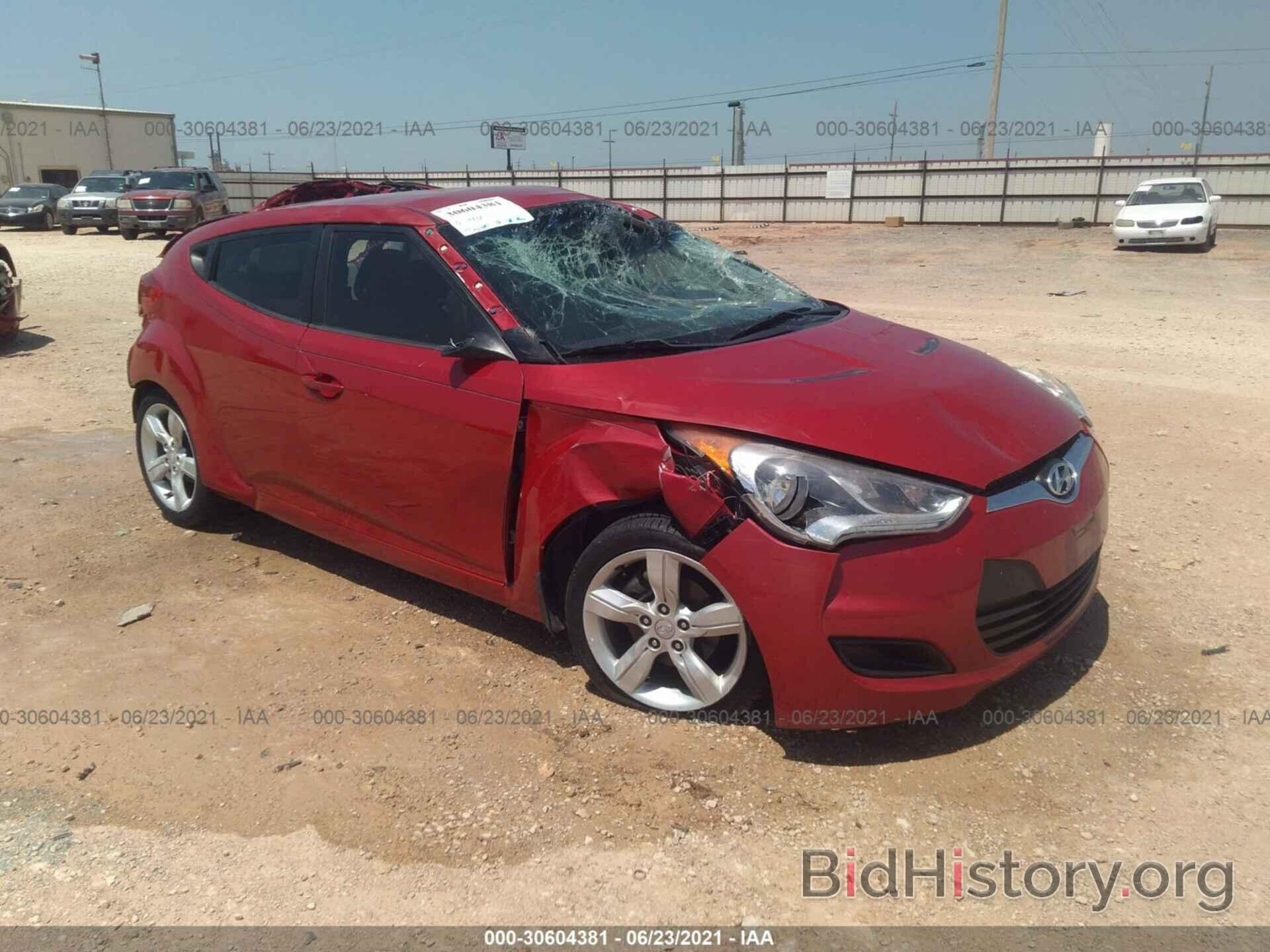 Photo KMHTC6AD6CU040469 - HYUNDAI VELOSTER 2012