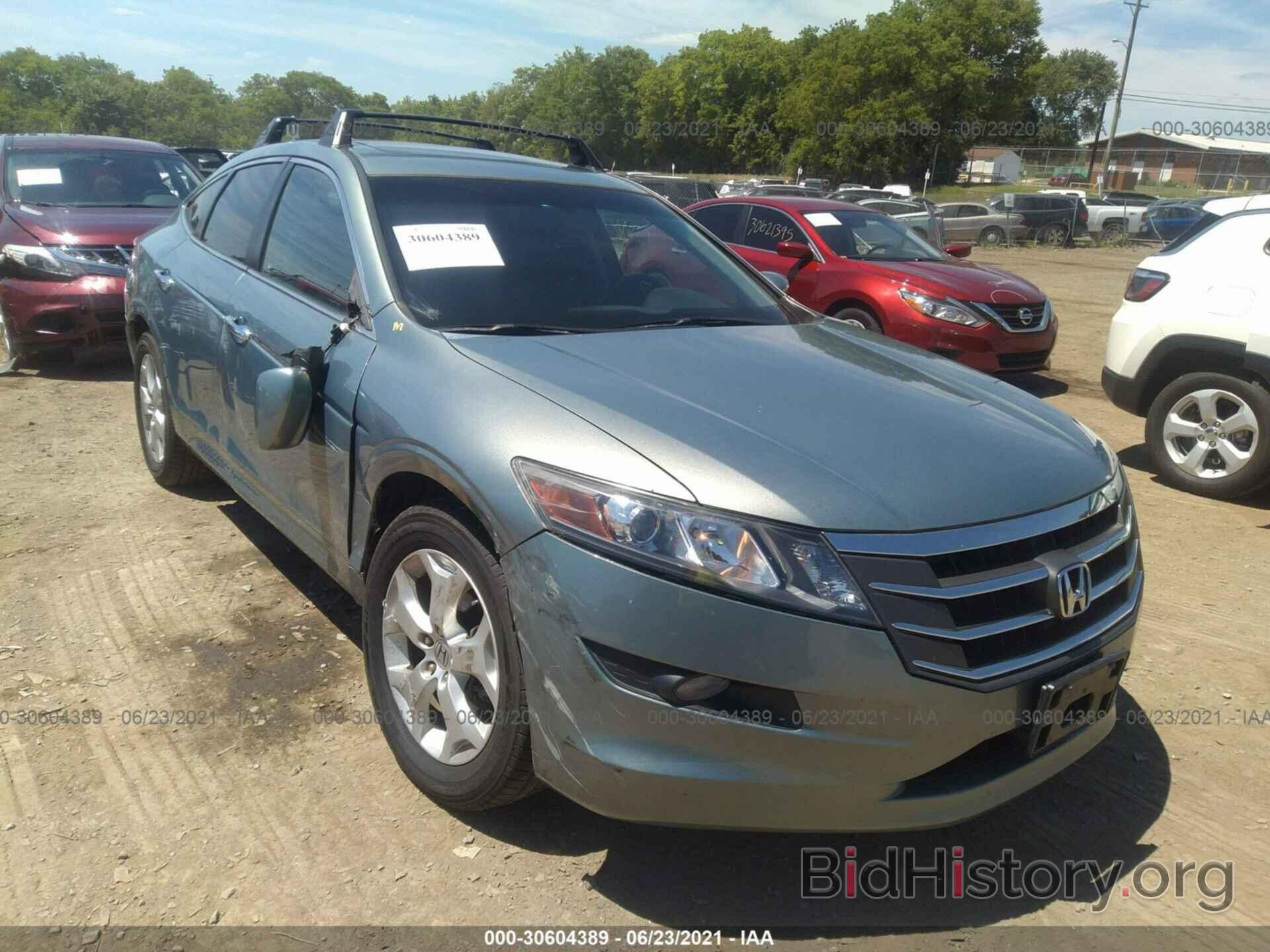 Photo 5J6TF2H50BL005668 - HONDA ACCORD CROSSTOUR 2011