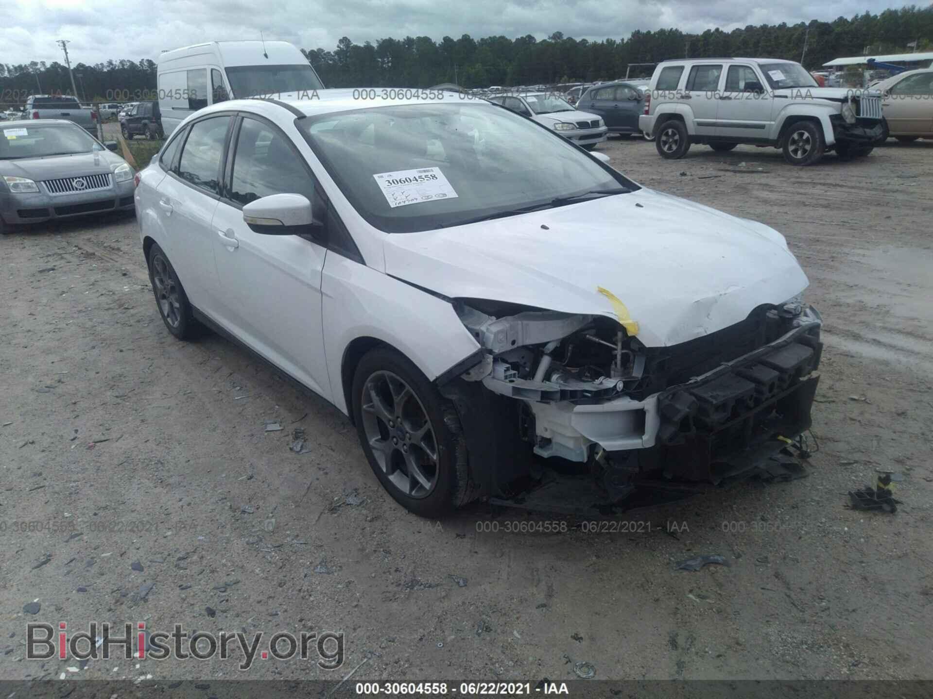 Photo 1FADP3F2XEL425860 - FORD FOCUS 2014