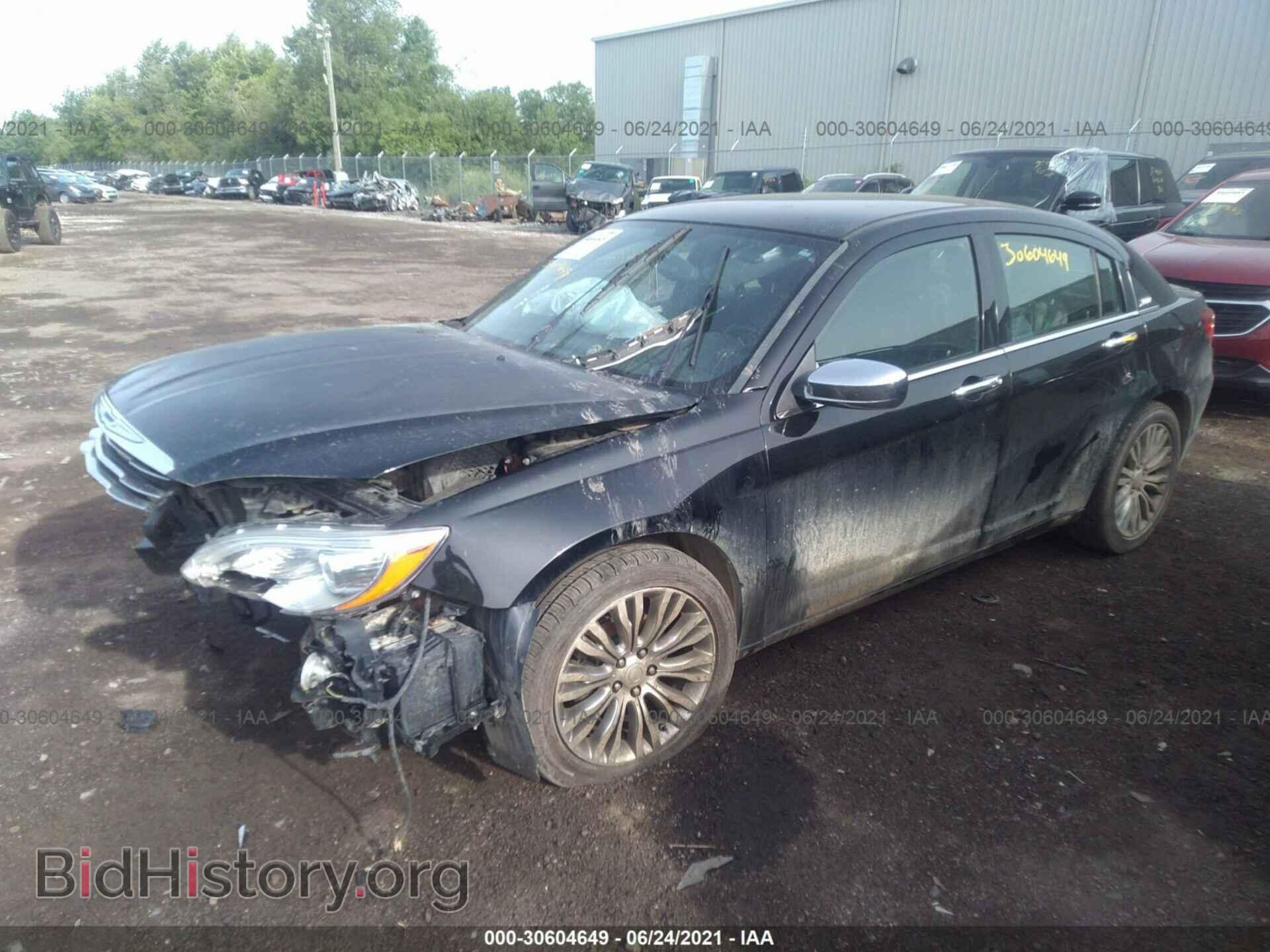 2012 CHRYSLER 200 - VIN: 1C3CCBCB1CN283680 - Photo 2