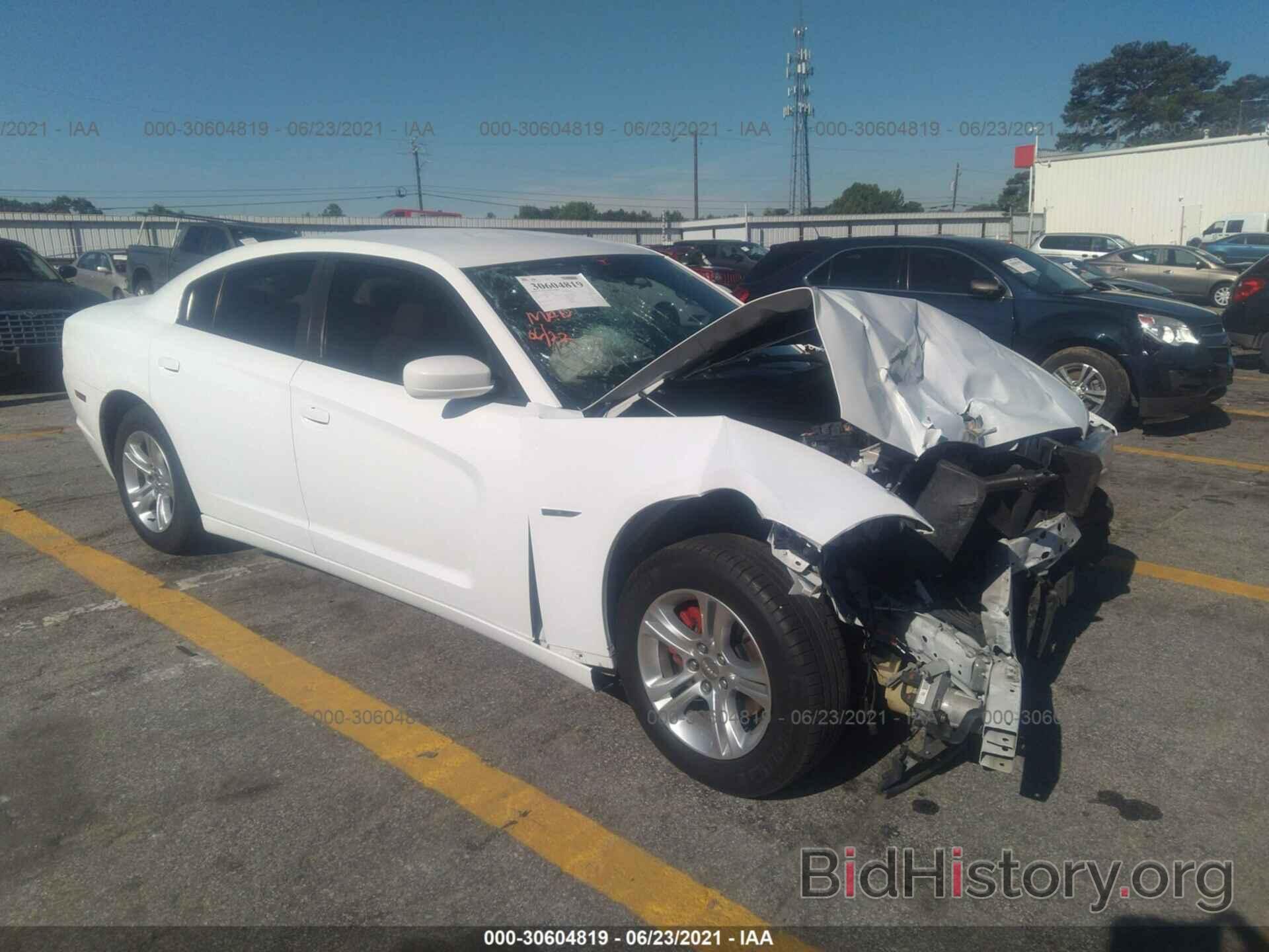Photo 2C3CDXBG4EH172740 - DODGE CHARGER 2014