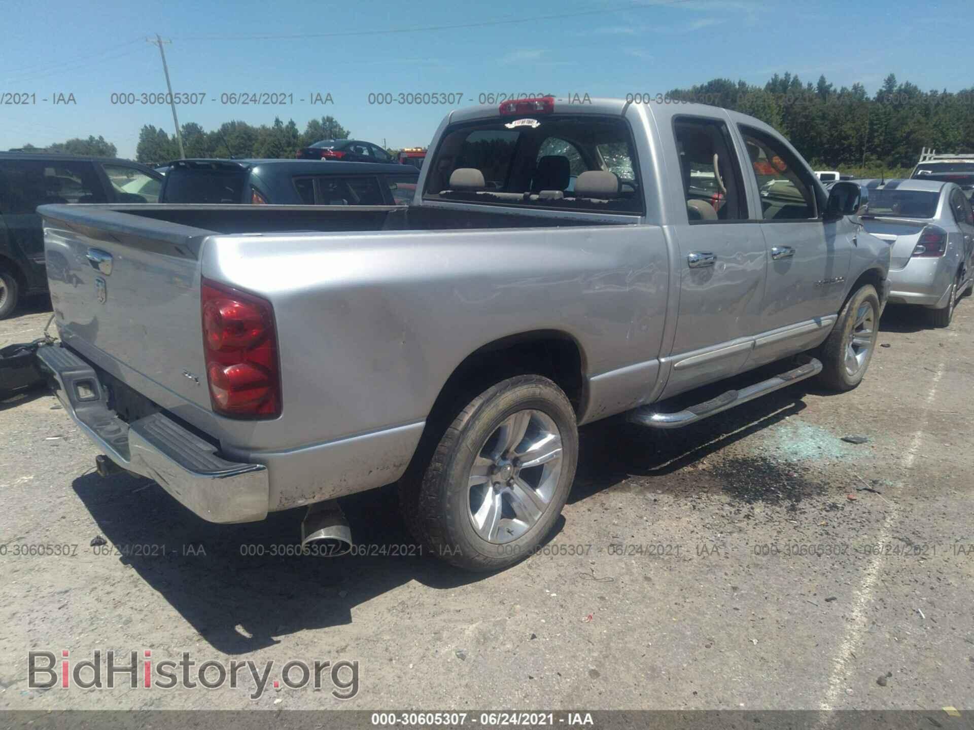 2007 DODGE RAM 1500 - VIN: 1D7HA18P97S130046 - Photo 4