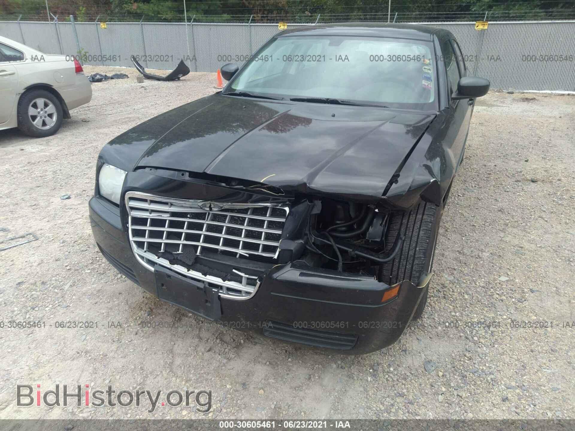 2009 CHRYSLER 300 - VIN: 2C3LA43D39H544005 - Фото 6