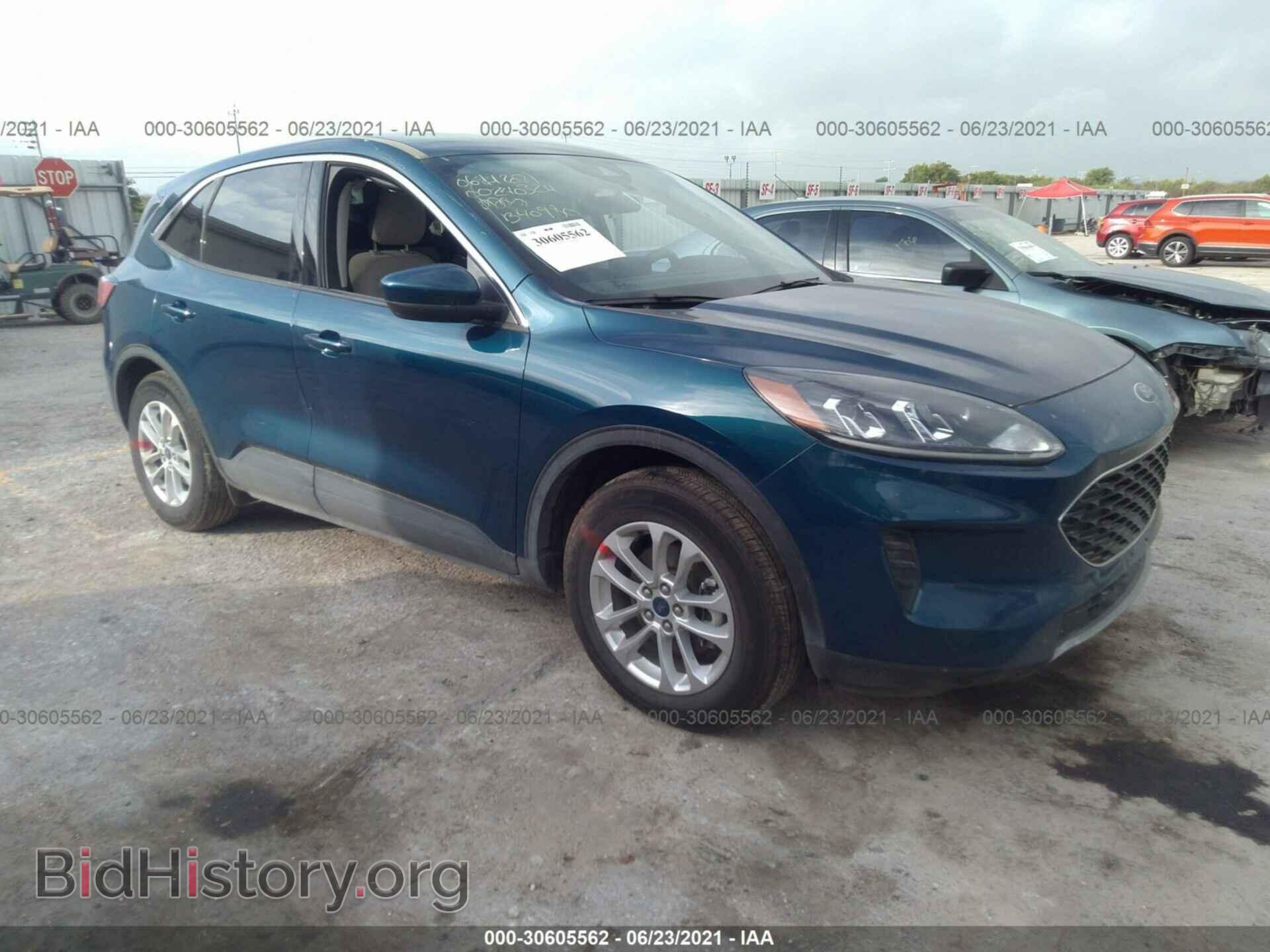 Фотография 1FMCU0G66LUB40980 - FORD ESCAPE 2020