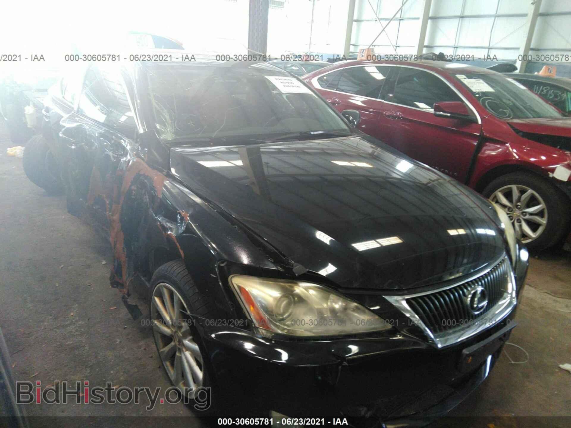 Фотография JTHCF5C28A5042814 - LEXUS IS 250 2010