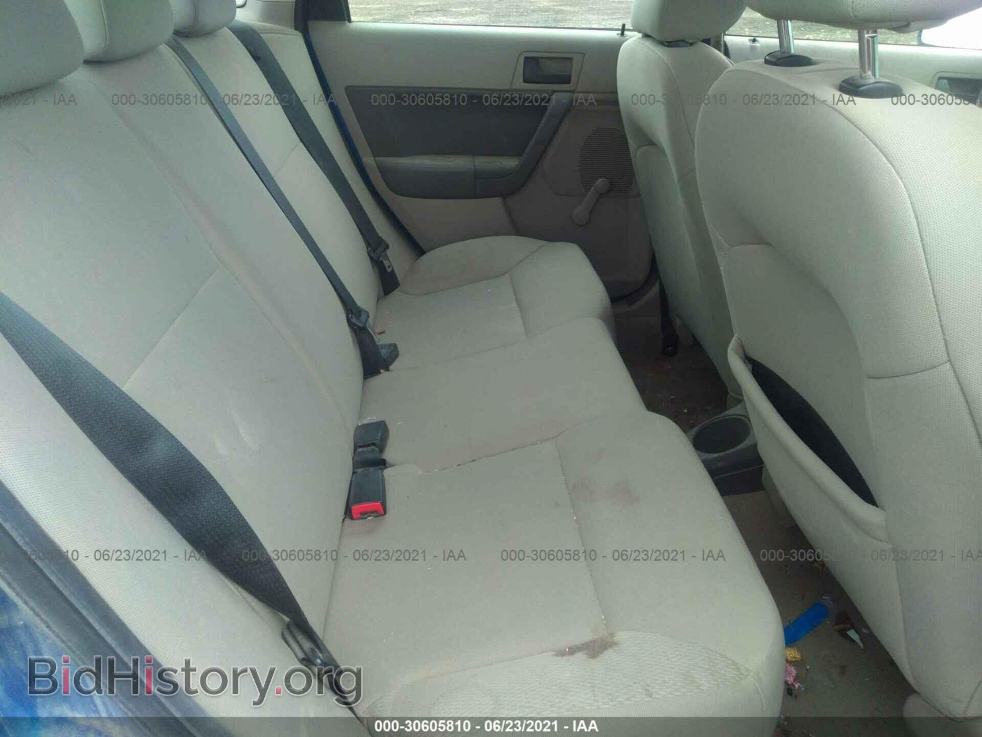 2011 FORD FOCUS - VIN: 1FAHP3EN2BW129741 - Фото 8