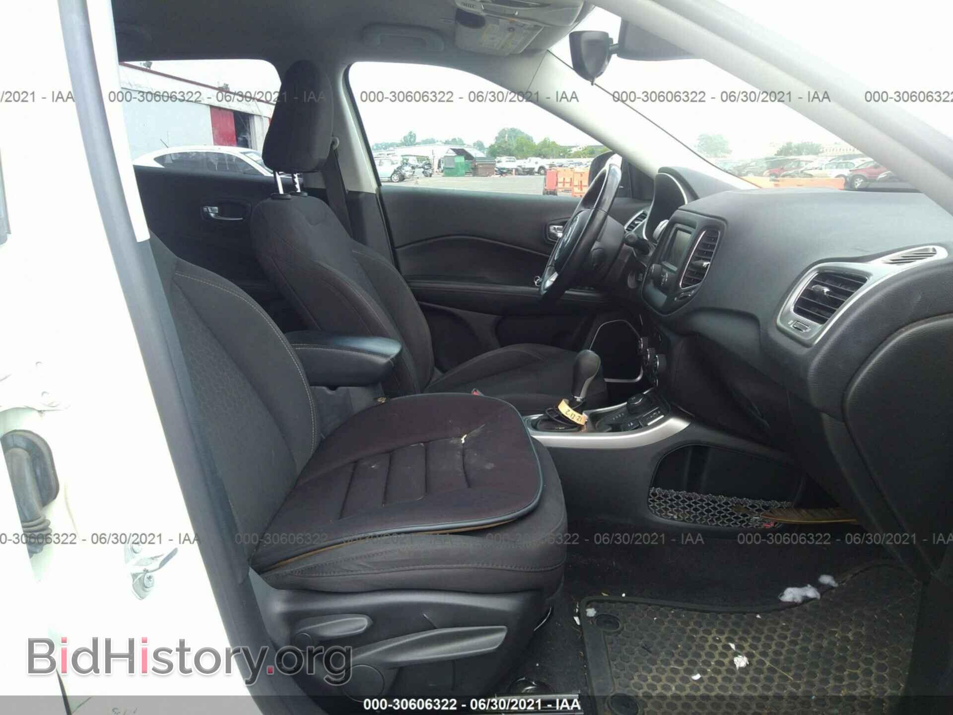 2017 JEEP COMPASS - VIN: 3C4NJDAB8HT698656 - Фото 5