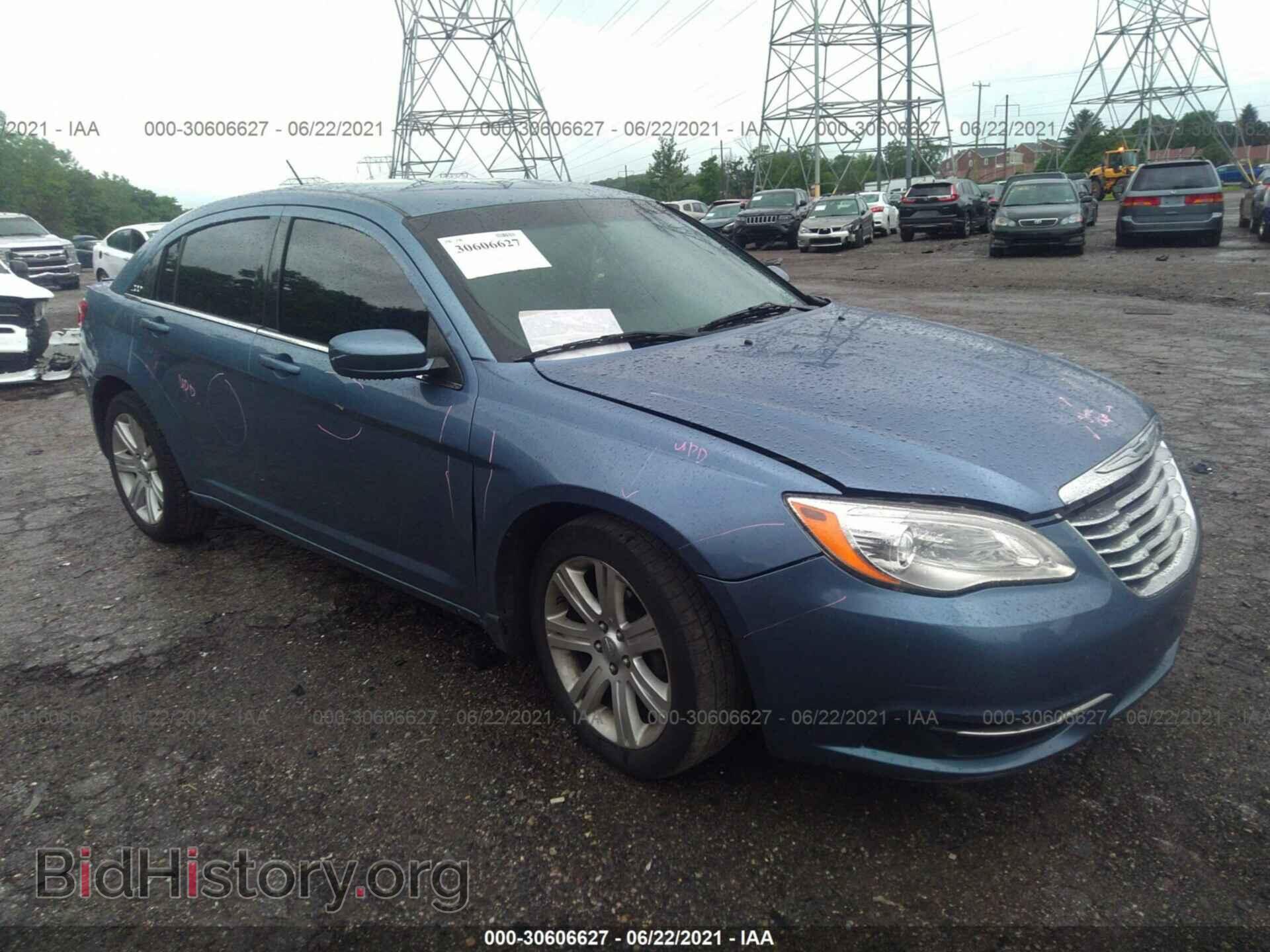 Photo 1C3BC1FG1BN584249 - CHRYSLER 200 2011