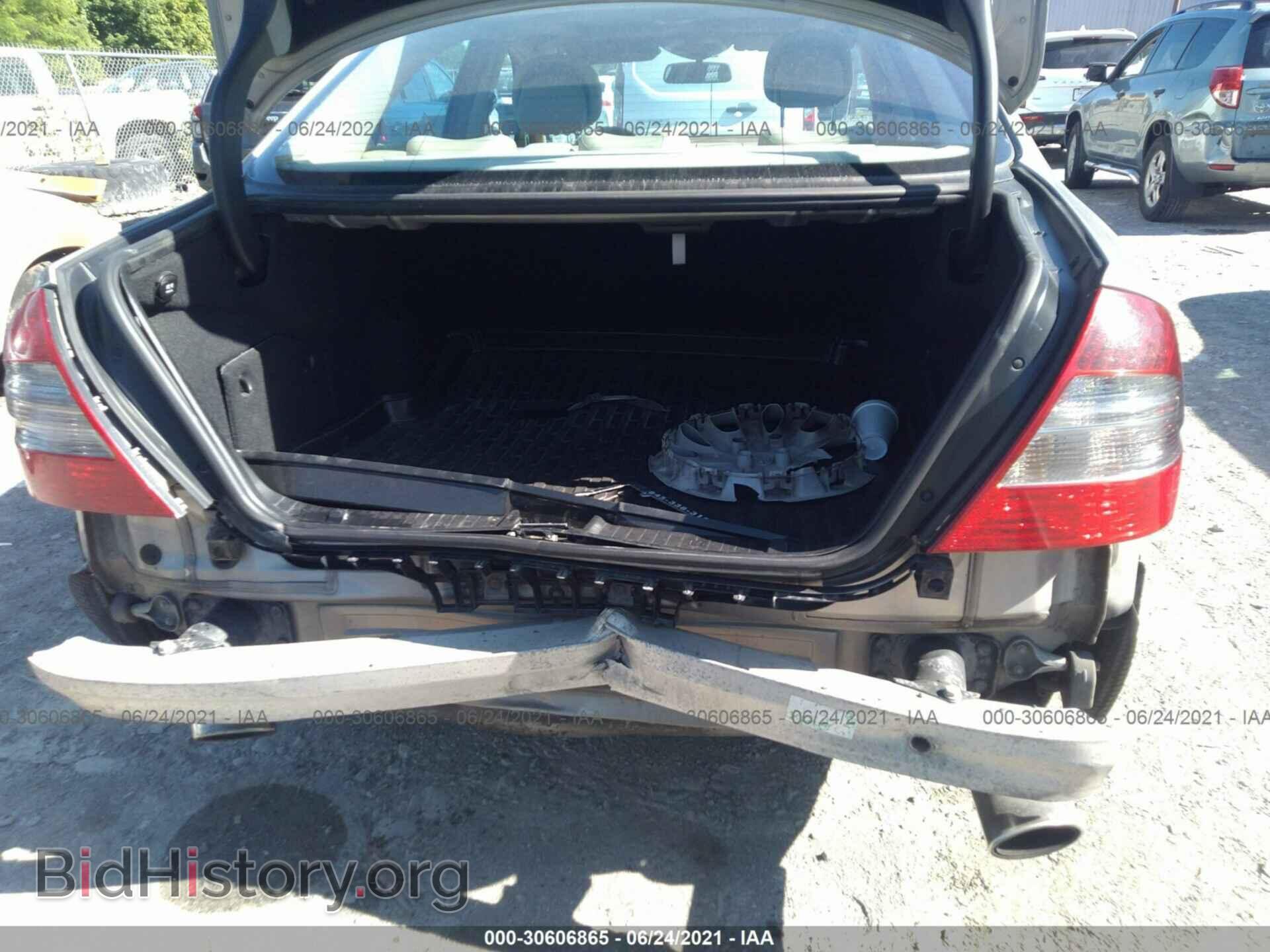 2008 MERCEDES-BENZ E-CLASS - VIN: WDBUF87X18B262237 - Фото 6