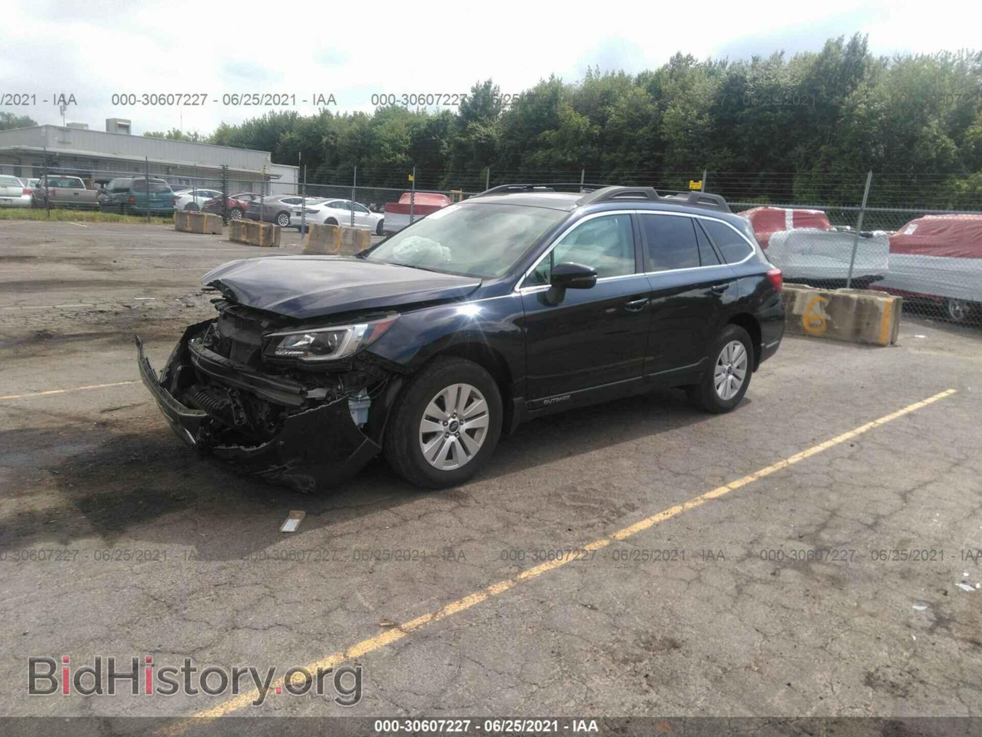 2018 SUBARU OUTBACK - VIN: 4S4BSAHC8J3373371 - Фото 2