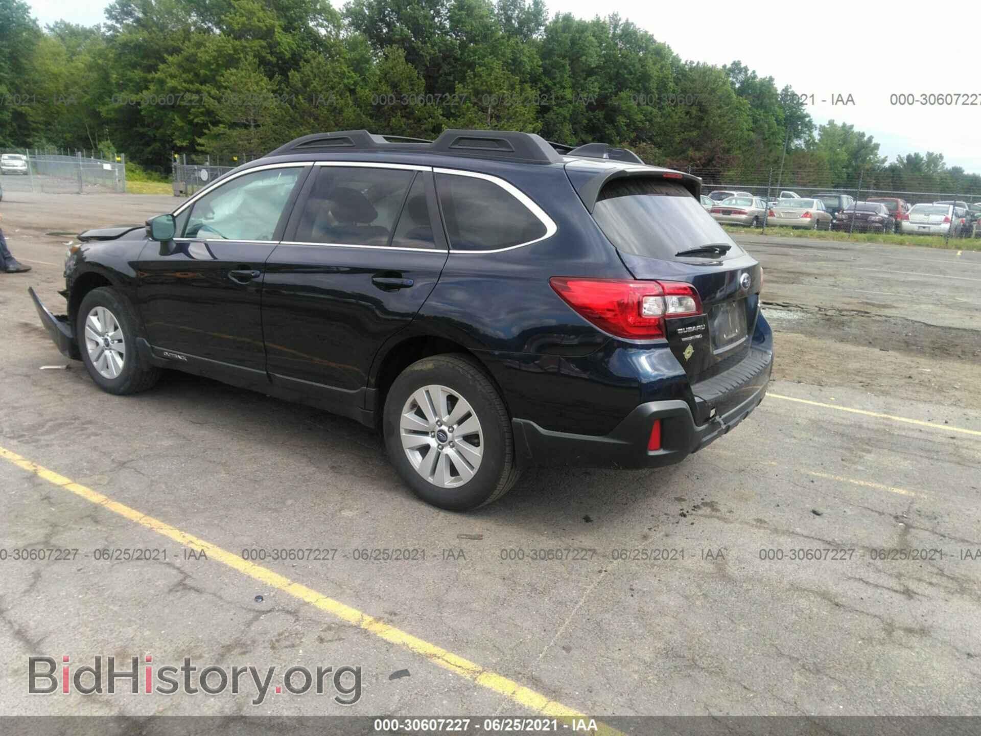 2018 SUBARU OUTBACK - VIN: 4S4BSAHC8J3373371 - Фото 3