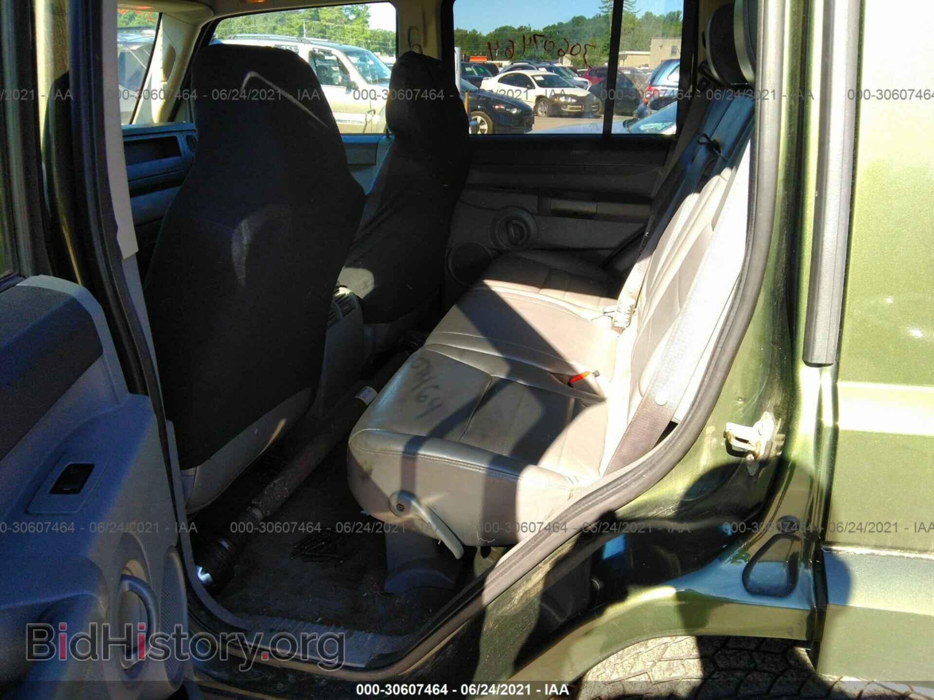 2007 JEEP COMMANDER - VIN: 1J8HG48P77C527770 - Photo 8