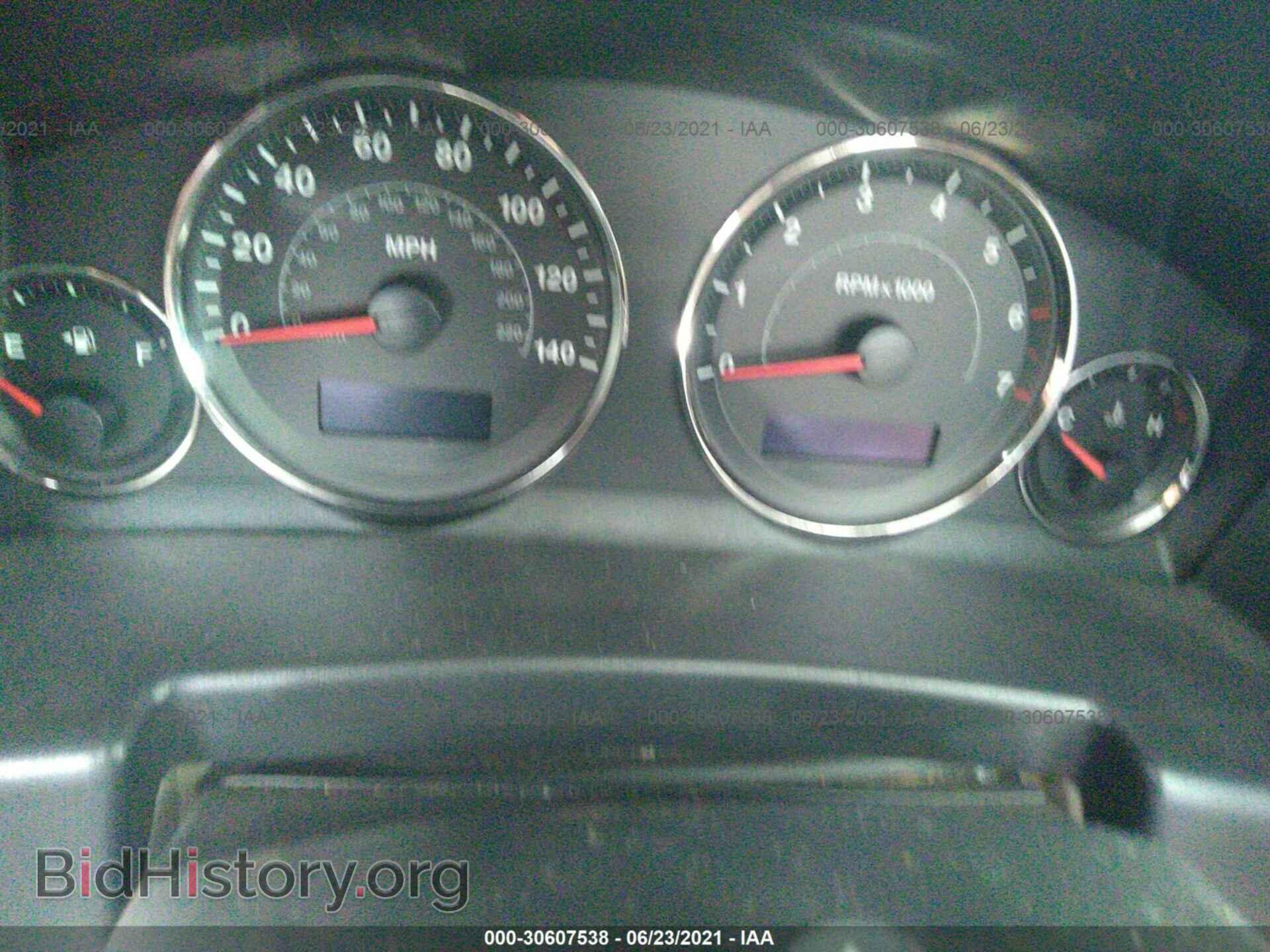 2006 JEEP COMMANDER - VIN: 1J8HG58216C242197 - Фото 7