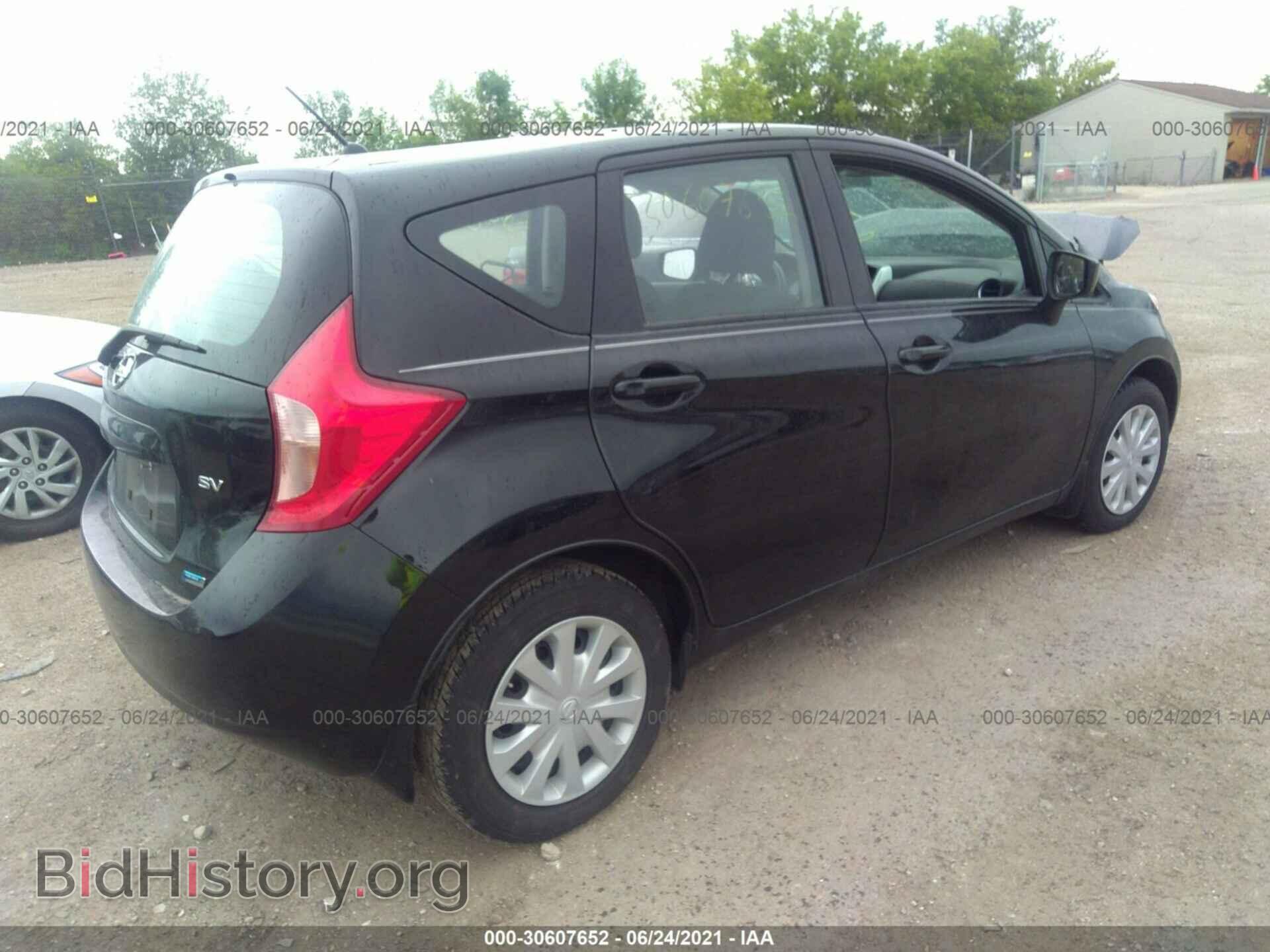 2015 NISSAN VERSA NOTE - VIN: 3N1CE2CPXFL352472 - Photo 4