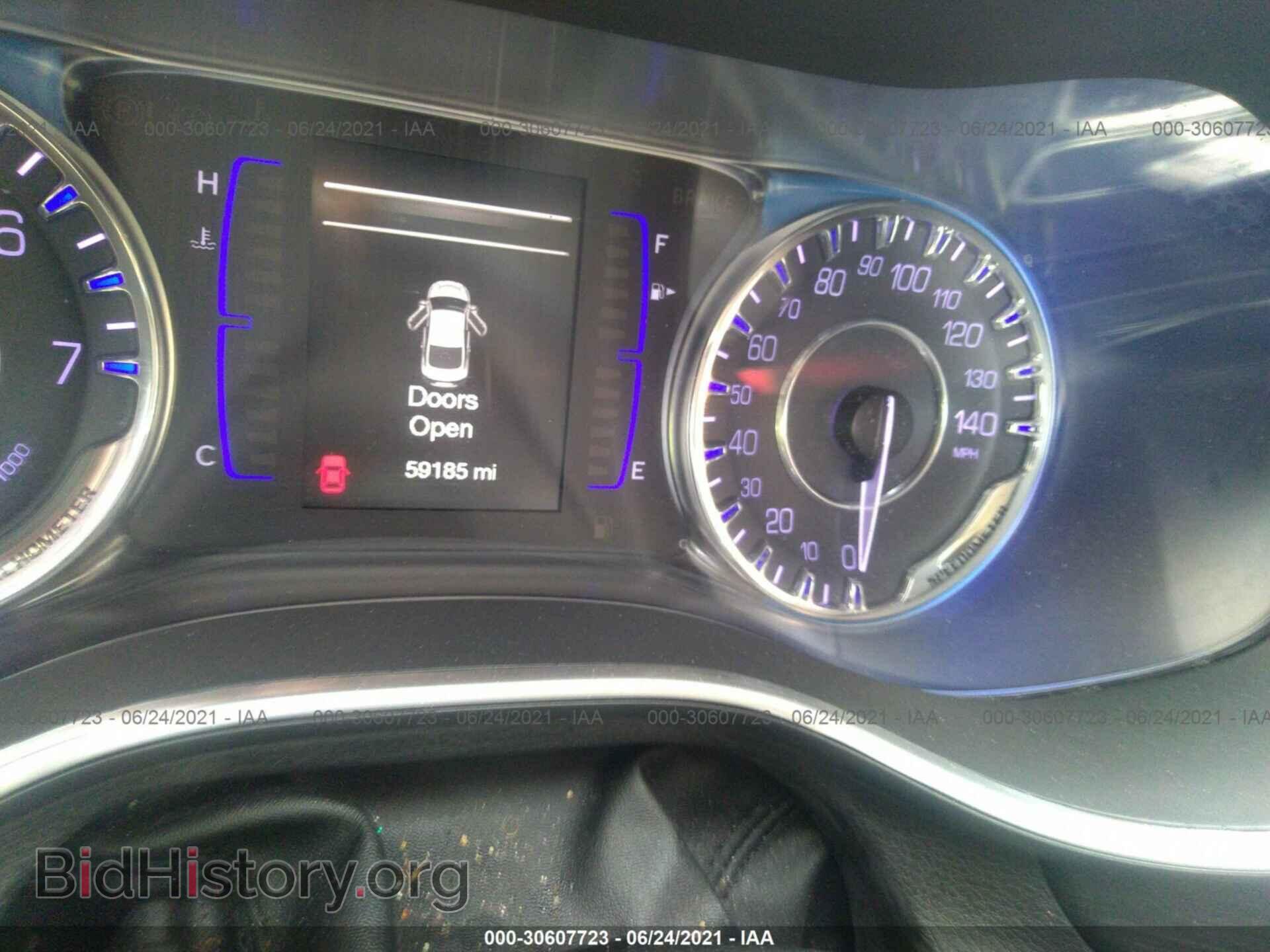 2017 CHRYSLER 200 - VIN: 1C3CCCAB6HN512113 - Фото 7