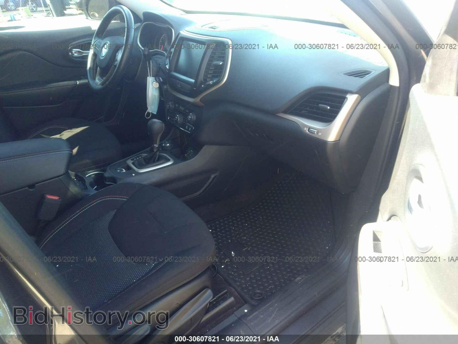 2016 JEEP CHEROKEE - VIN: 1C4PJMCS6GW316655 - Photo 5