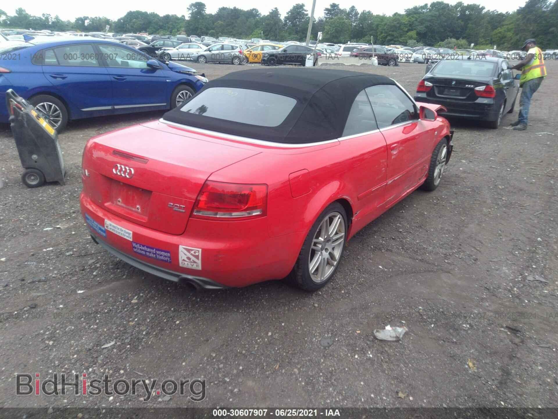 2009 AUDI A4 - VIN: WAUDF48HX9K011281 - Фото 4