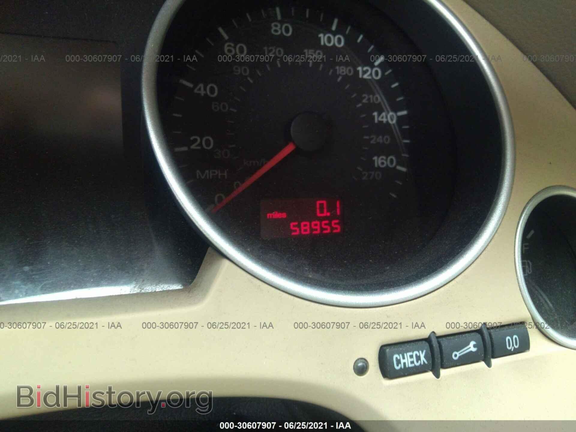2009 AUDI A4 - VIN: WAUDF48HX9K011281 - Фото 7