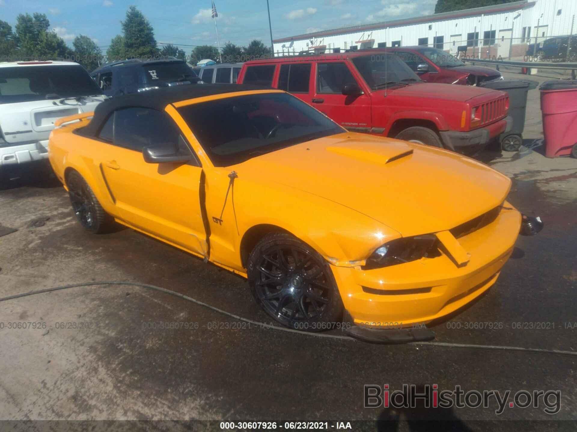 Photo 1ZVHT85H675207798 - FORD MUSTANG 2007