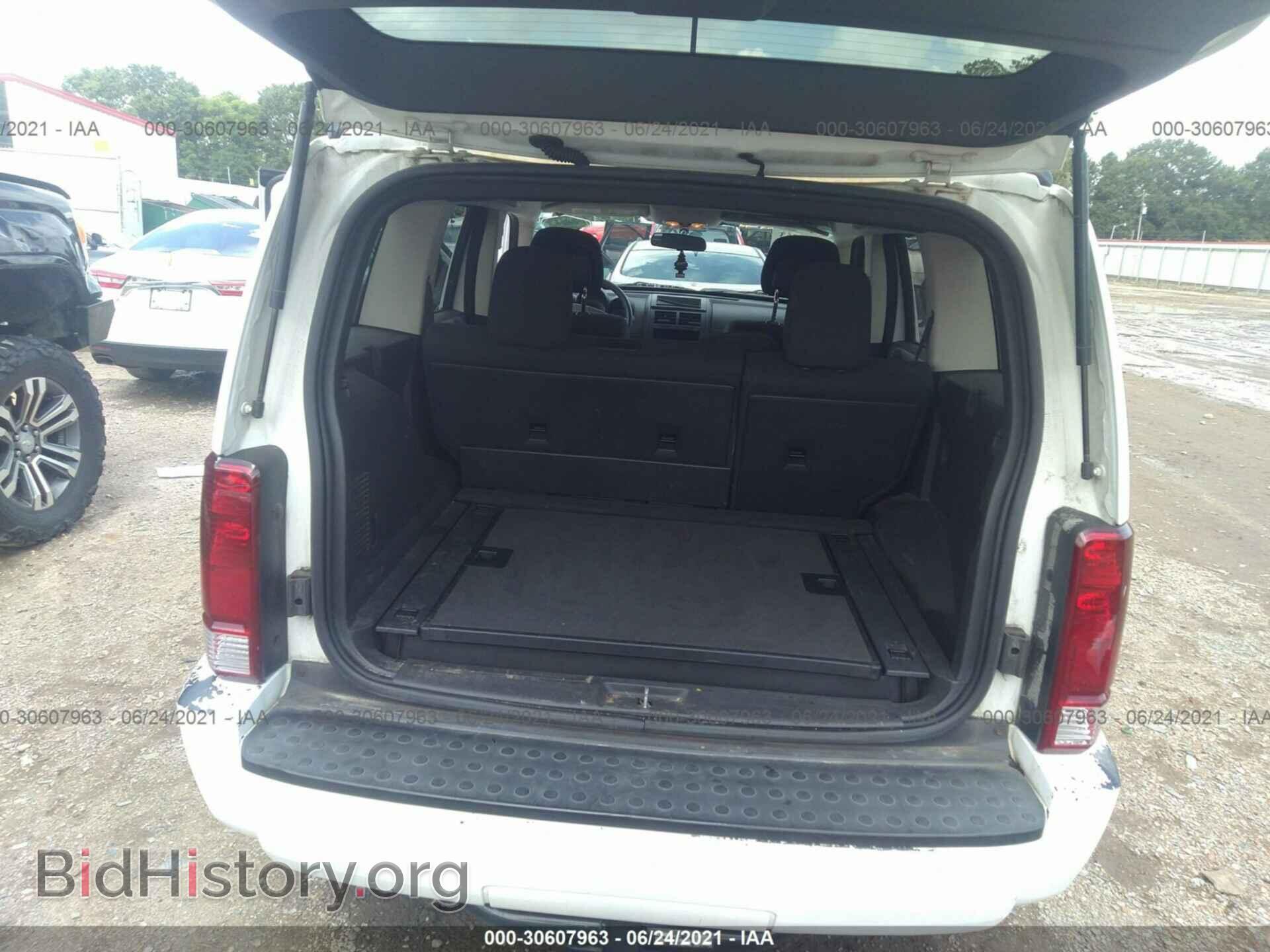 2011 DODGE NITRO - VIN: 1D4PT4GK5BW587111 - Photo 8
