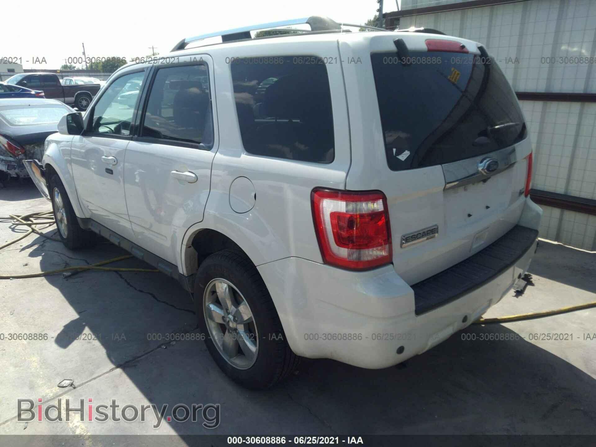 2011 FORD ESCAPE - VIN: 1FMCU0EG2BKC17513 - Фото 3