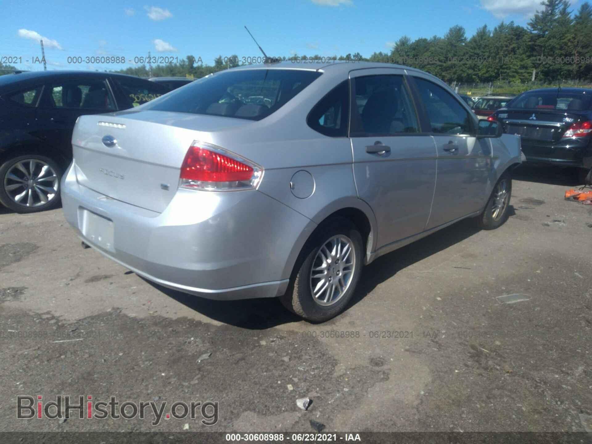 2011 FORD FOCUS - VIN: 1FAHP3FN8BW168204 - Фото 4