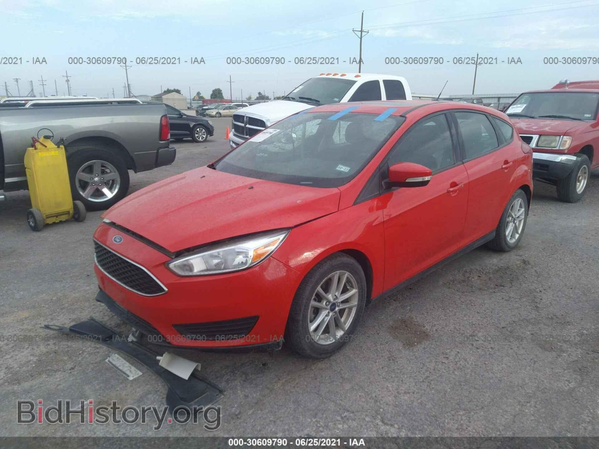 2016 FORD FOCUS - VIN: 1FADP3K26GL352298 - Фото 2