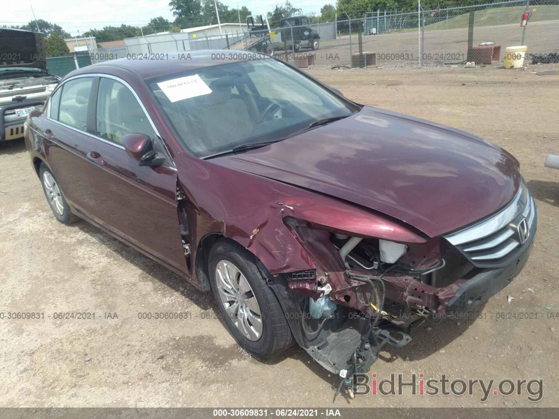 Photo 1HGCP2F34CA178614 - HONDA ACCORD SDN 2012