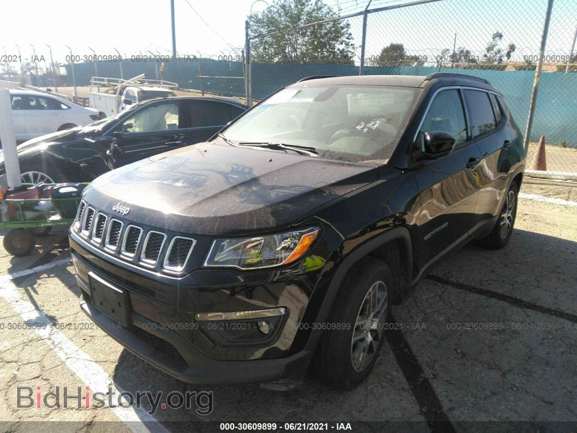 2019 JEEP COMPASS - VIN: 3C4NJCBB0KT802489 - Фото 2