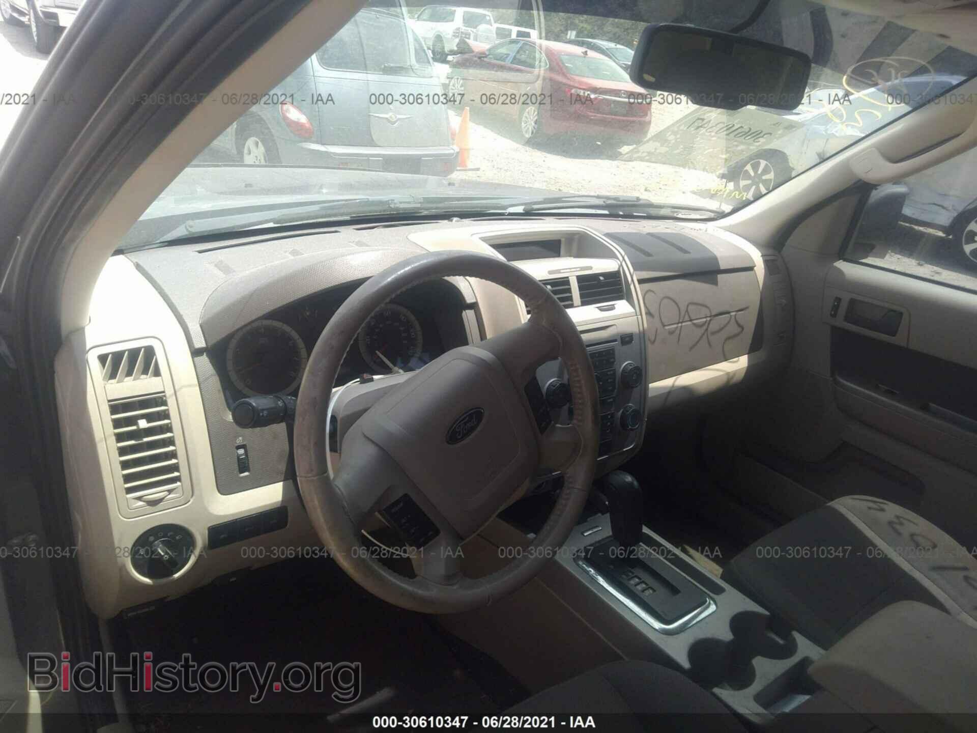 2009 FORD ESCAPE - VIN: 1FMCU03G99KB10004 - Фото 5