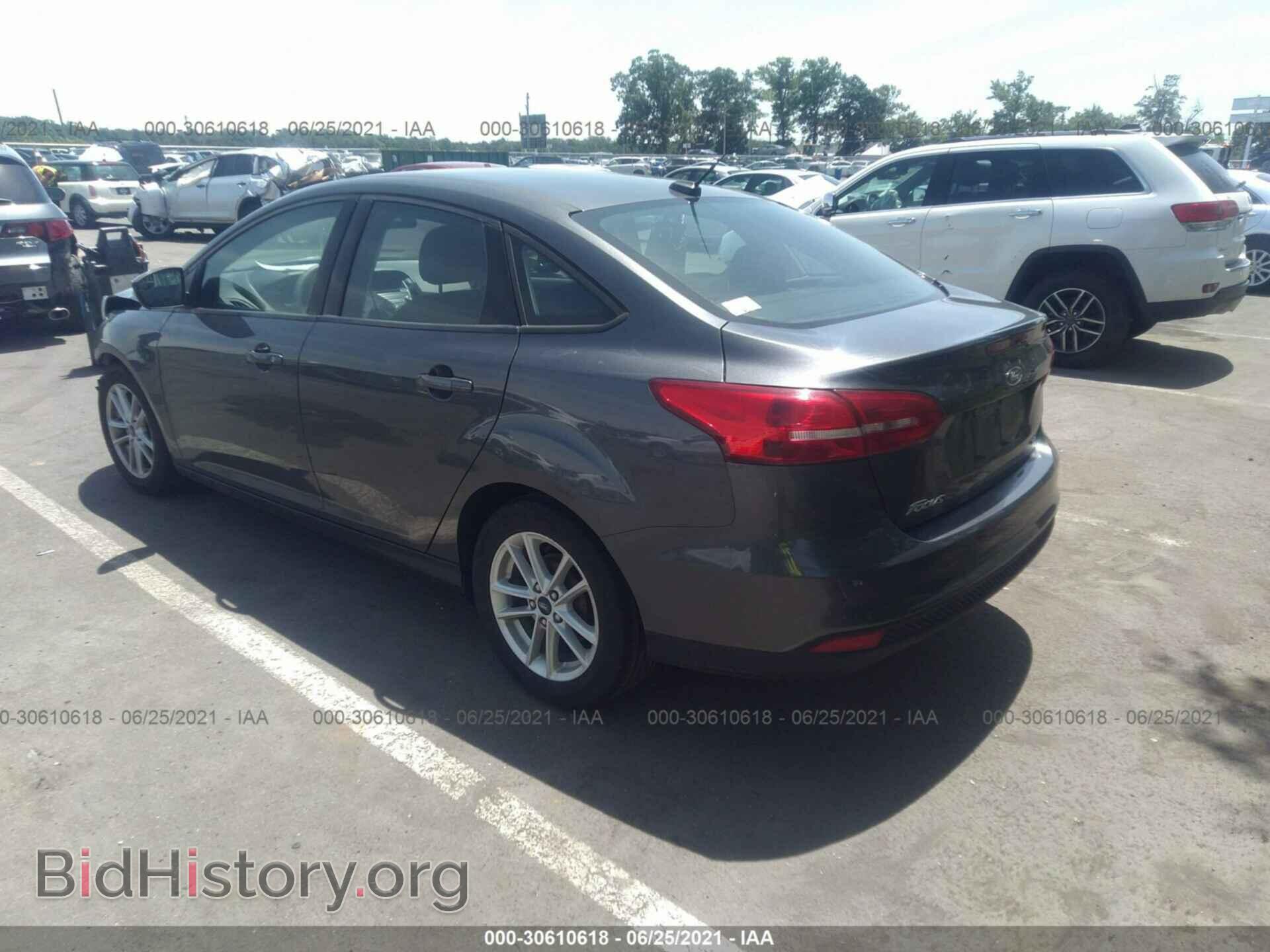 2017 FORD FOCUS - VIN: 1FADP3F23HL278804 - Фото 3