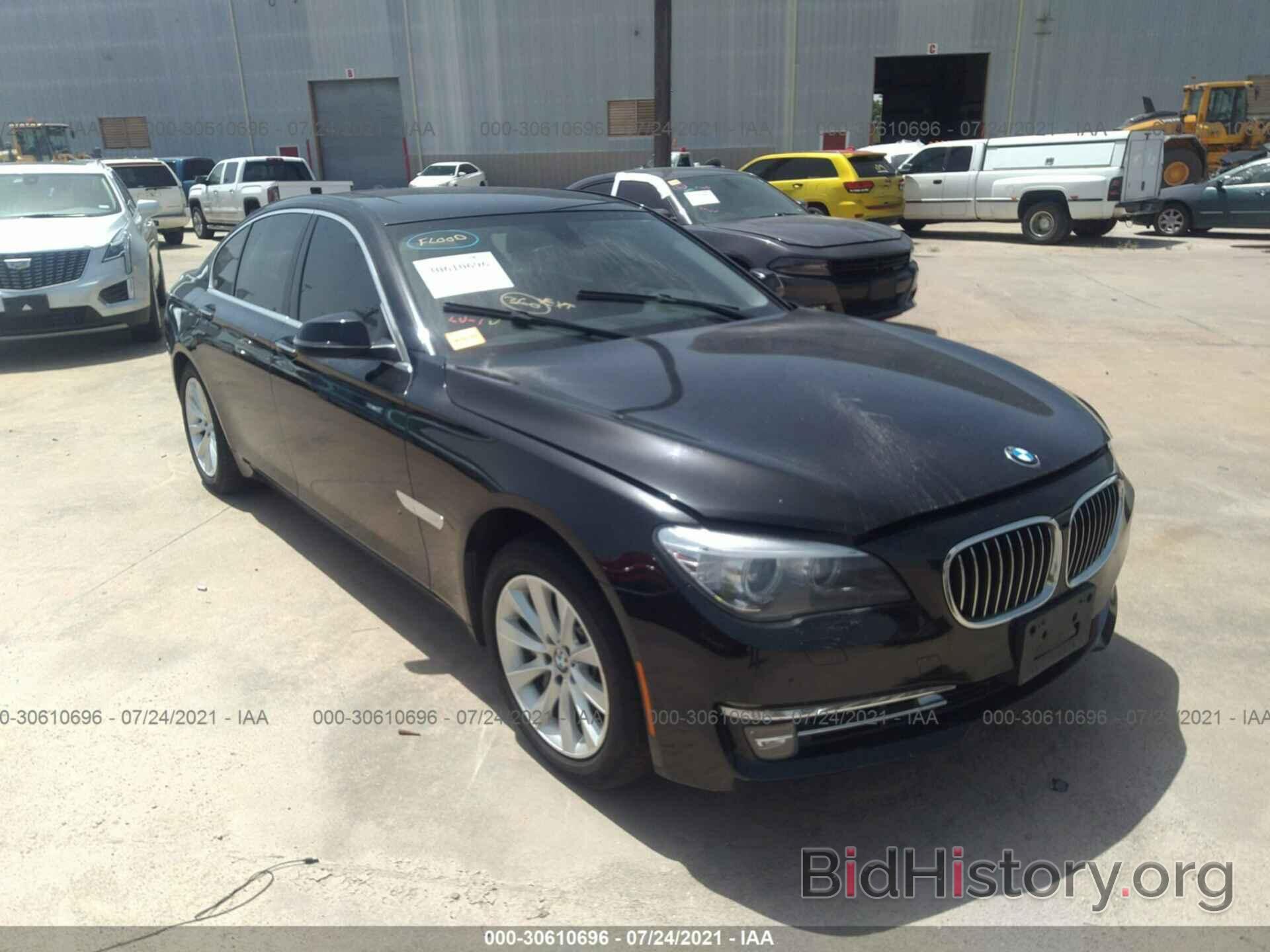 Photo WBAYA6C51DC995111 - BMW 7 SERIES 2013