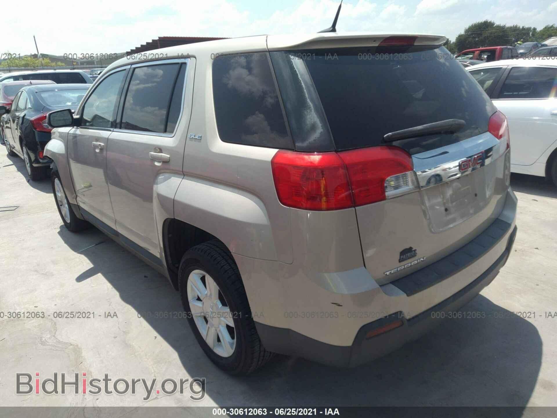 2011 GMC TERRAIN - VIN: 2CTALMEC5B6465216 - Фото 3