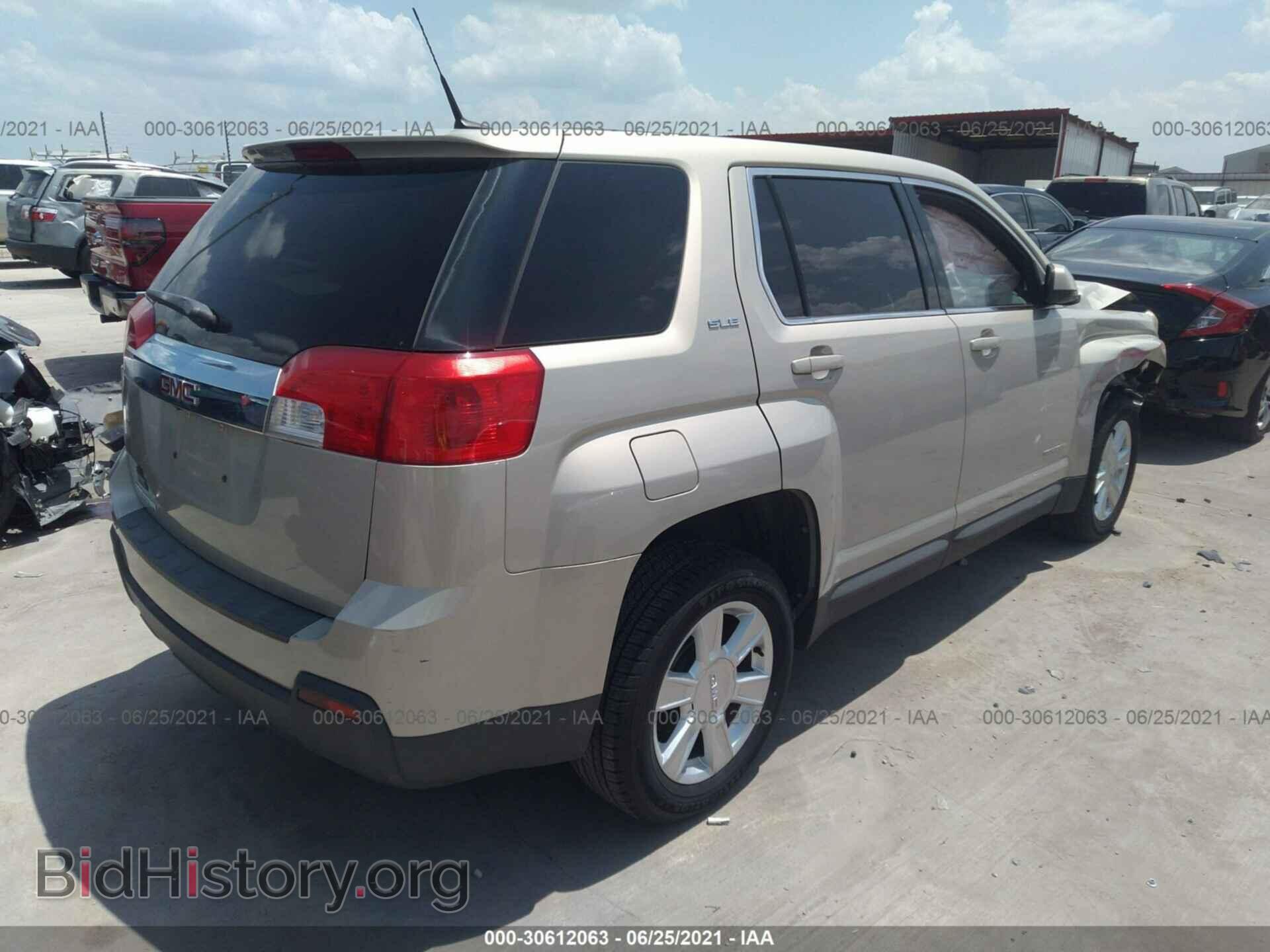 2011 GMC TERRAIN - VIN: 2CTALMEC5B6465216 - Фото 4