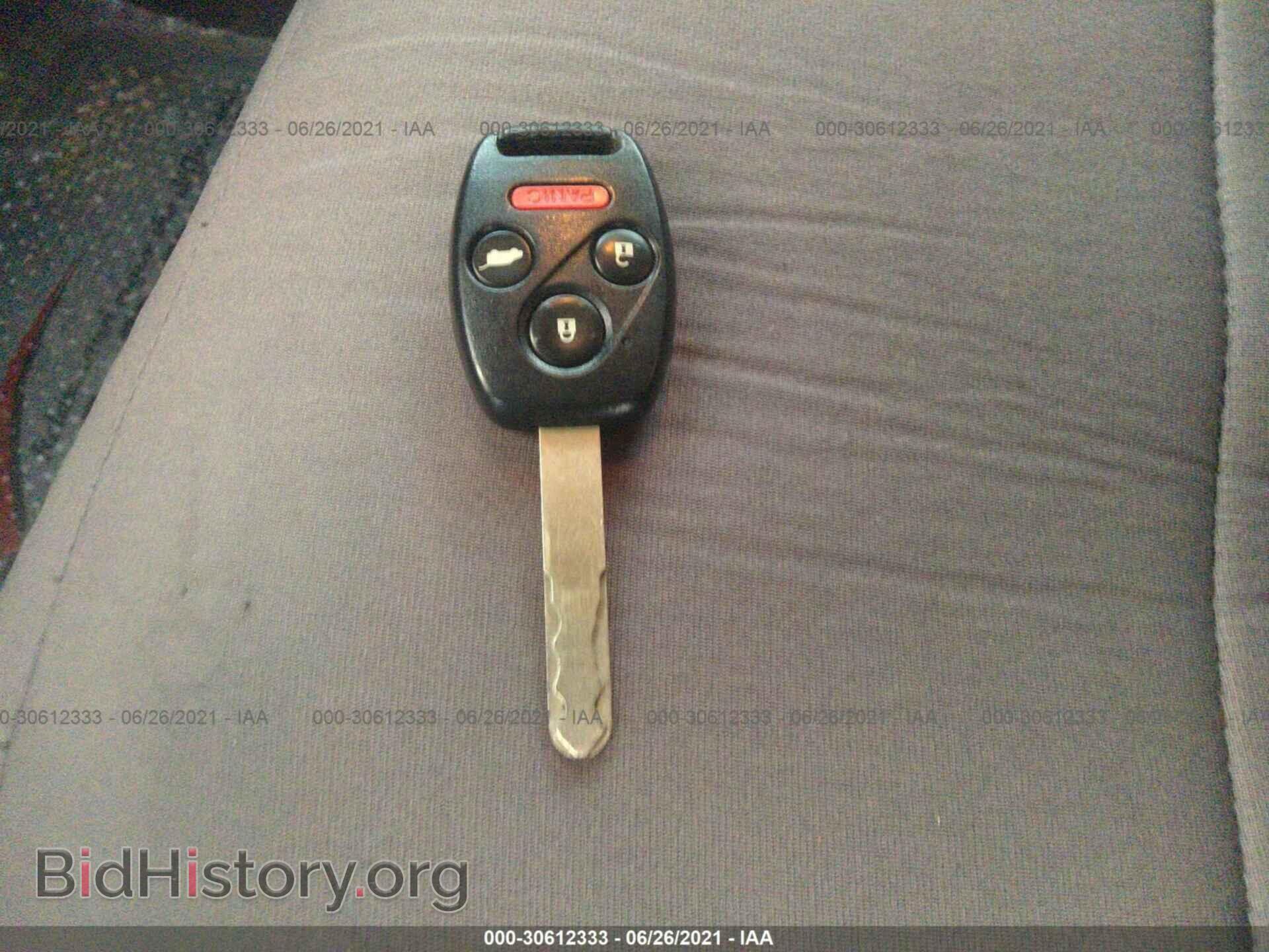 2011 HONDA PILOT - VIN: 5FNYF4H98BB008797 - Фото 11