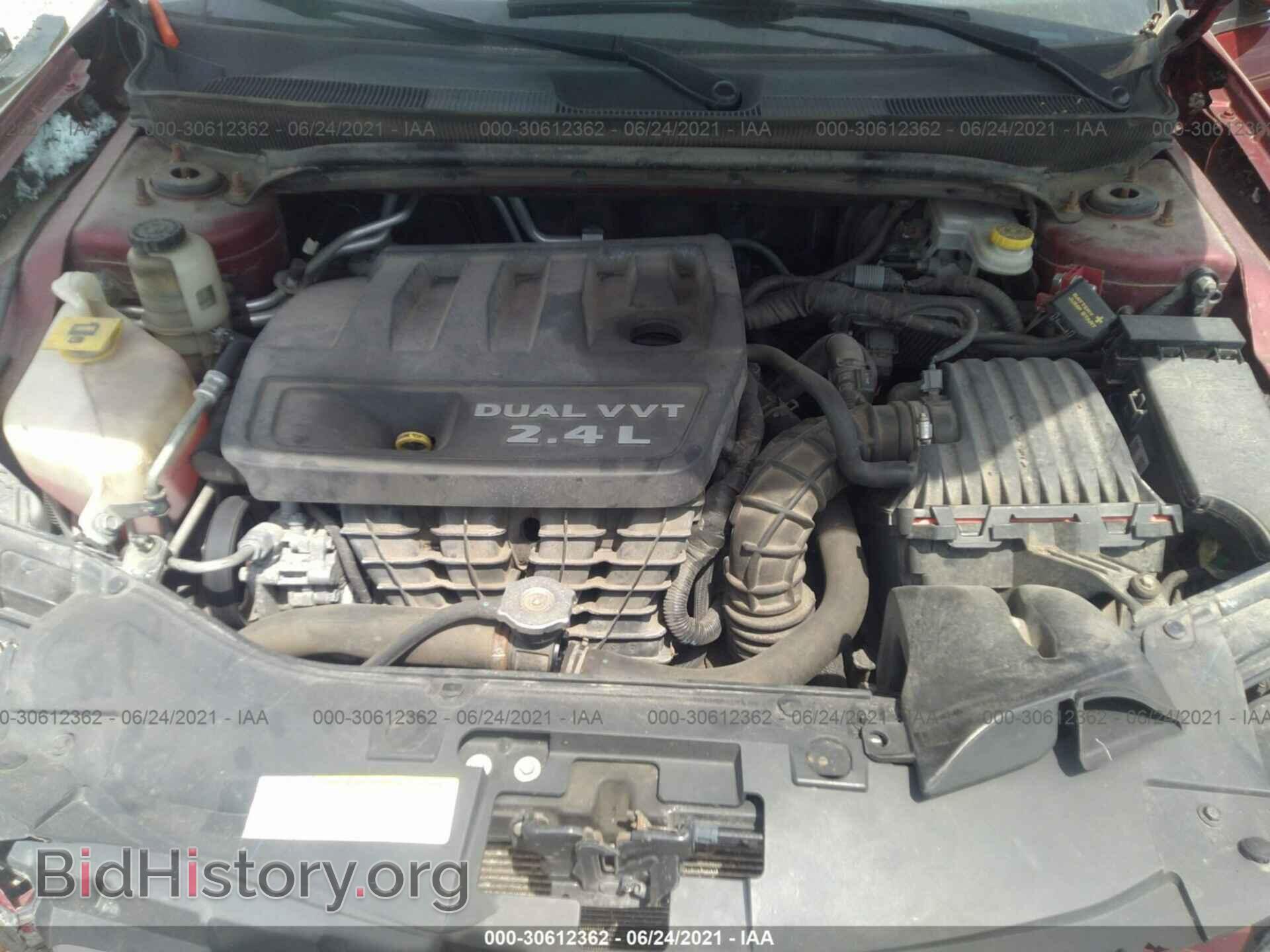 2011 CHRYSLER 200 - VIN: 1C3BC1FB4BN562184 - Фото 10