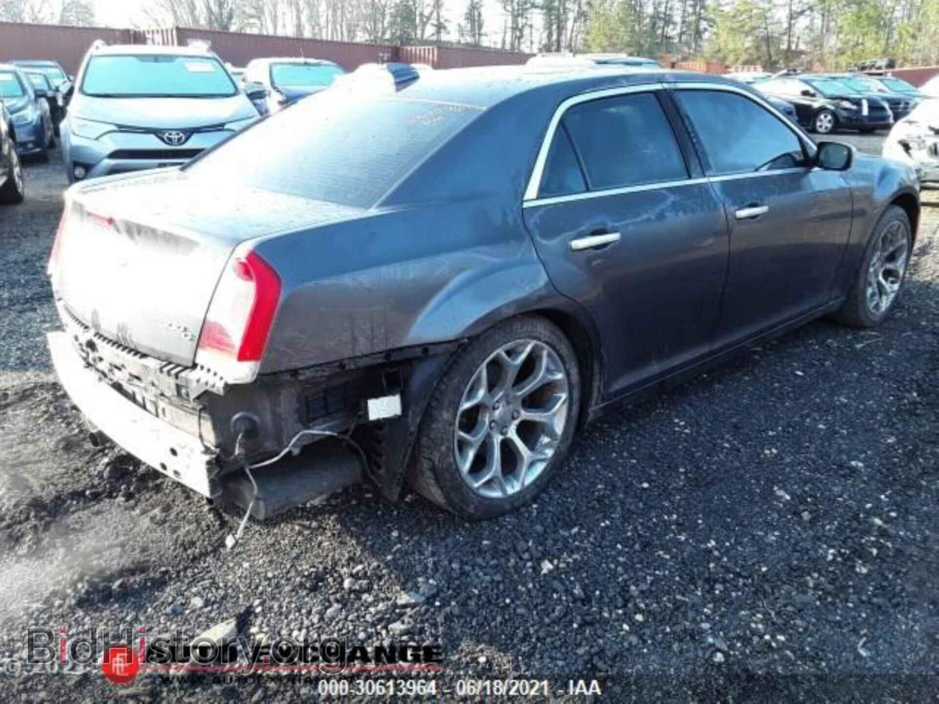 2016 CHRYSLER 300 - VIN: 2C3CCAPT7GH269956 - Фото 4