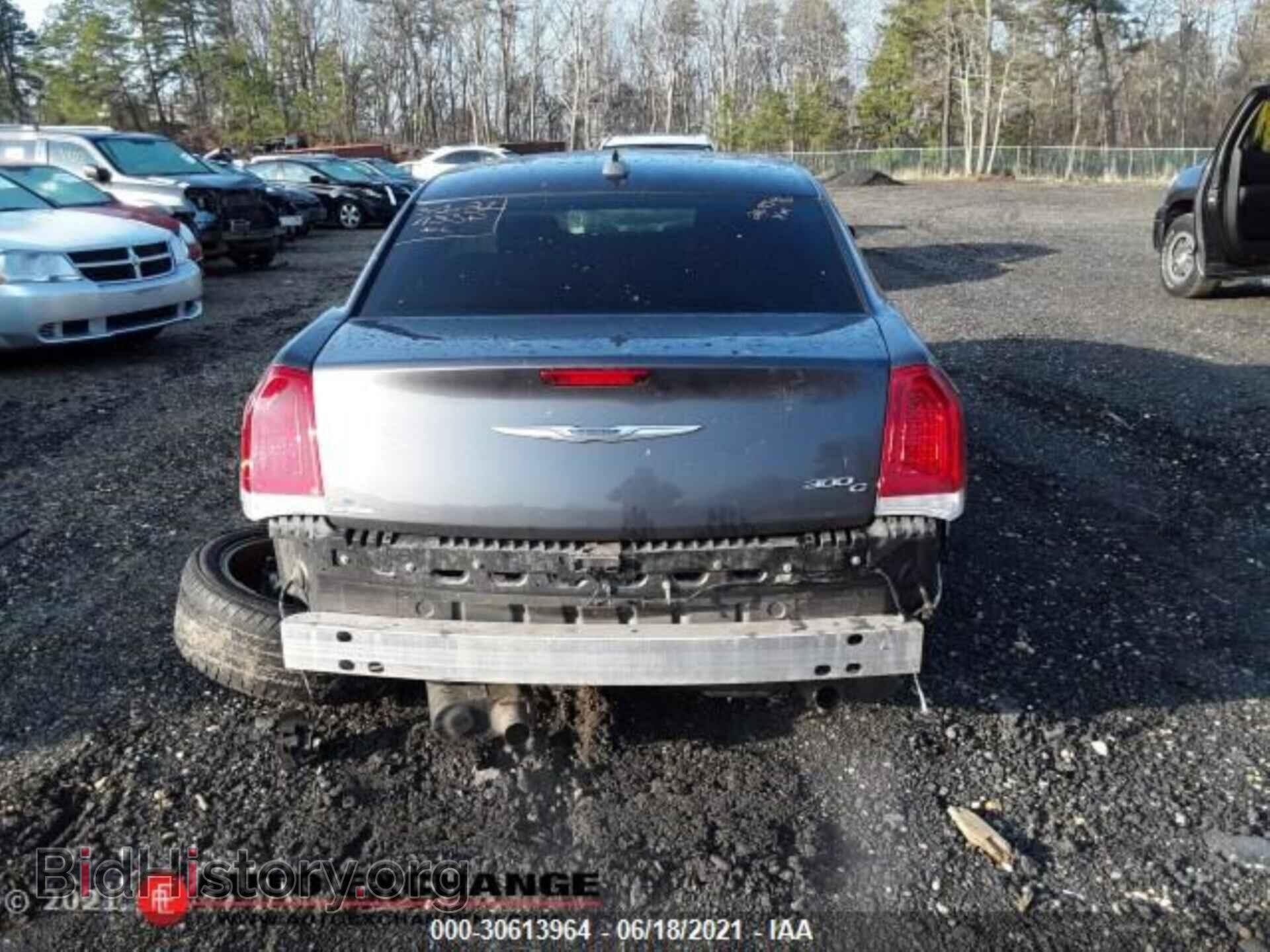 2016 CHRYSLER 300 - VIN: 2C3CCAPT7GH269956 - Фото 5