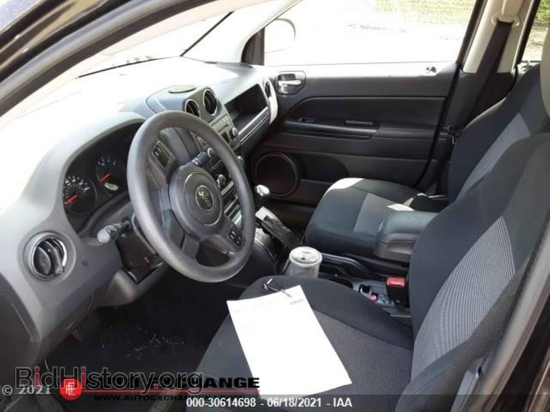 2011 JEEP COMPASS - VIN: 1J4NF1FB8BD158675 - Photo 10
