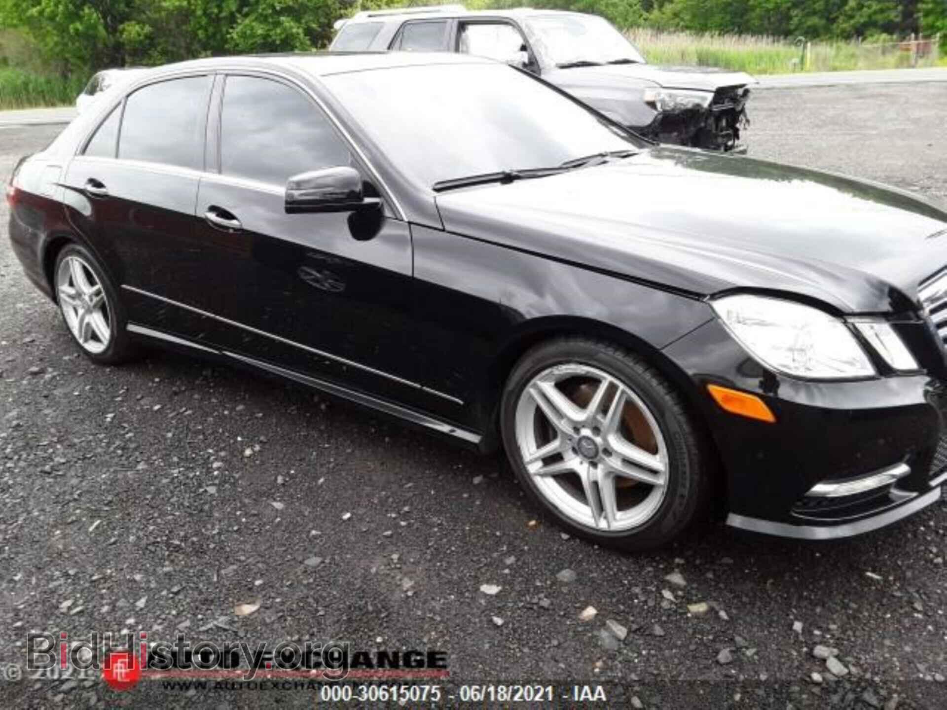 2013 MERCEDES-BENZ E-CLASS - VIN: WDDHF8JB1DA725449 - Фото 4