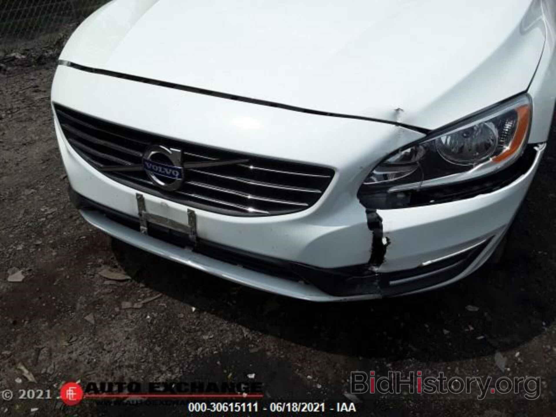 Photo YV1612TK3F2360693 - VOLVO S60 2015